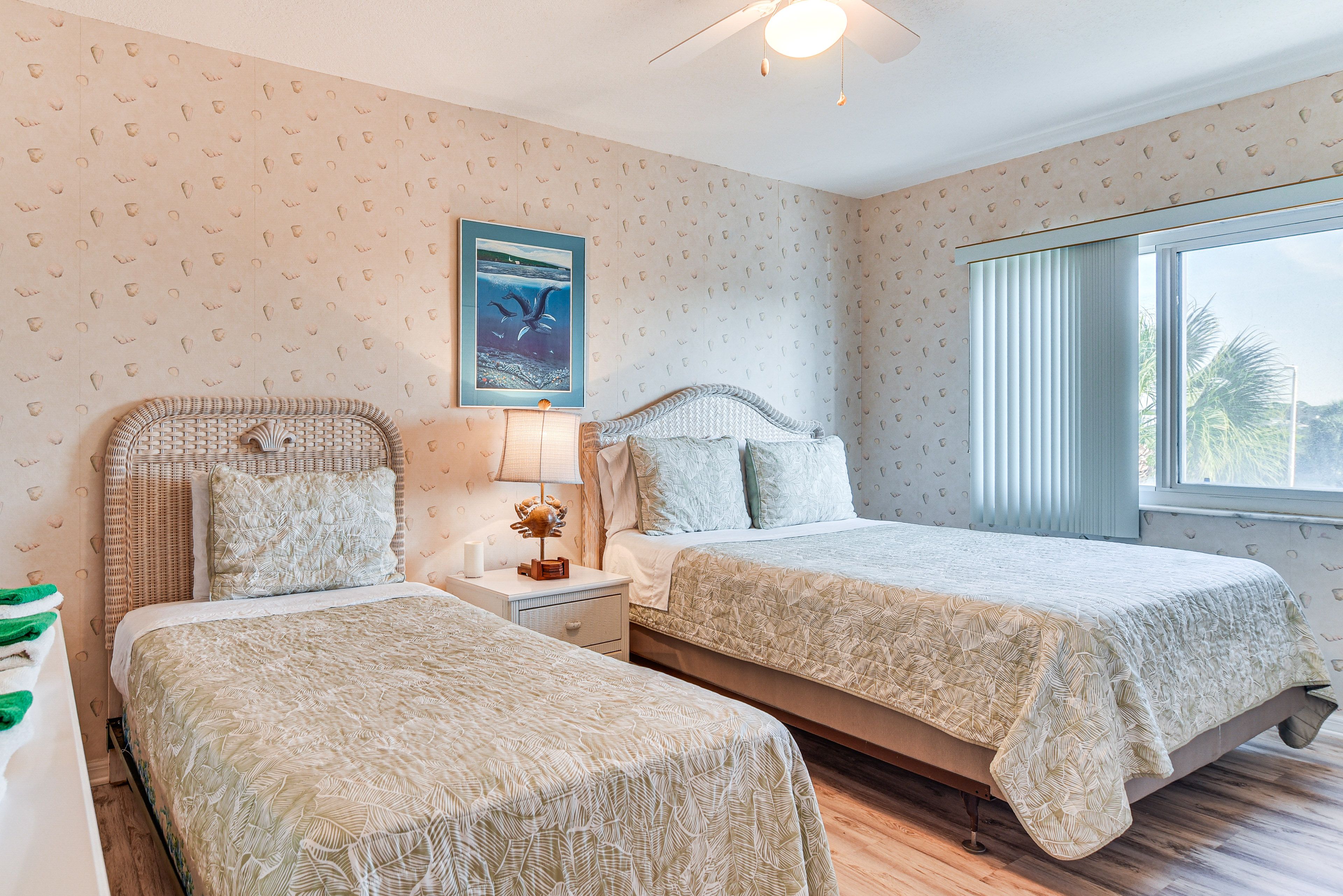 Bedroom 2 | Full Bed | Twin Bed