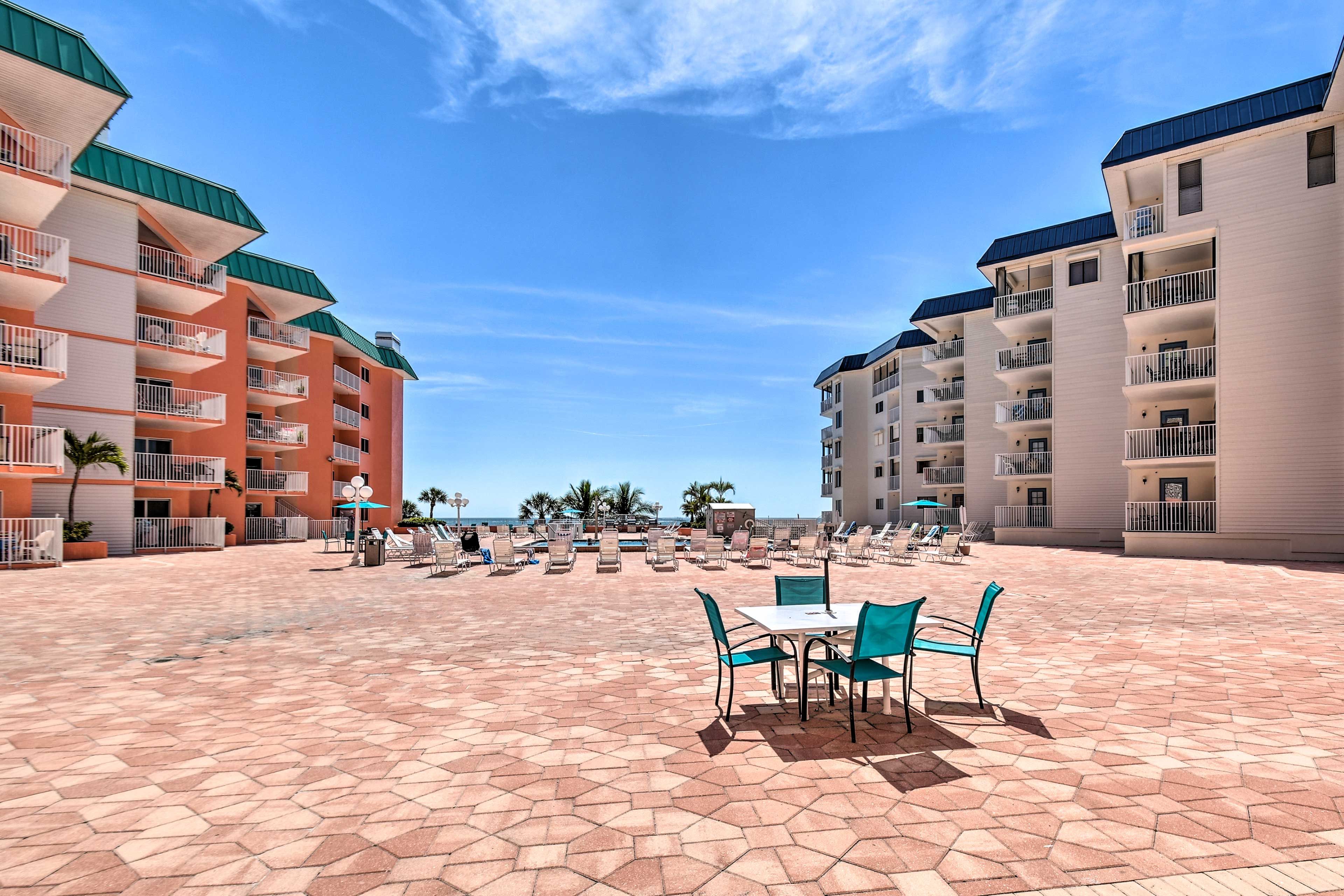 Community Amenities | The Beach Cottages