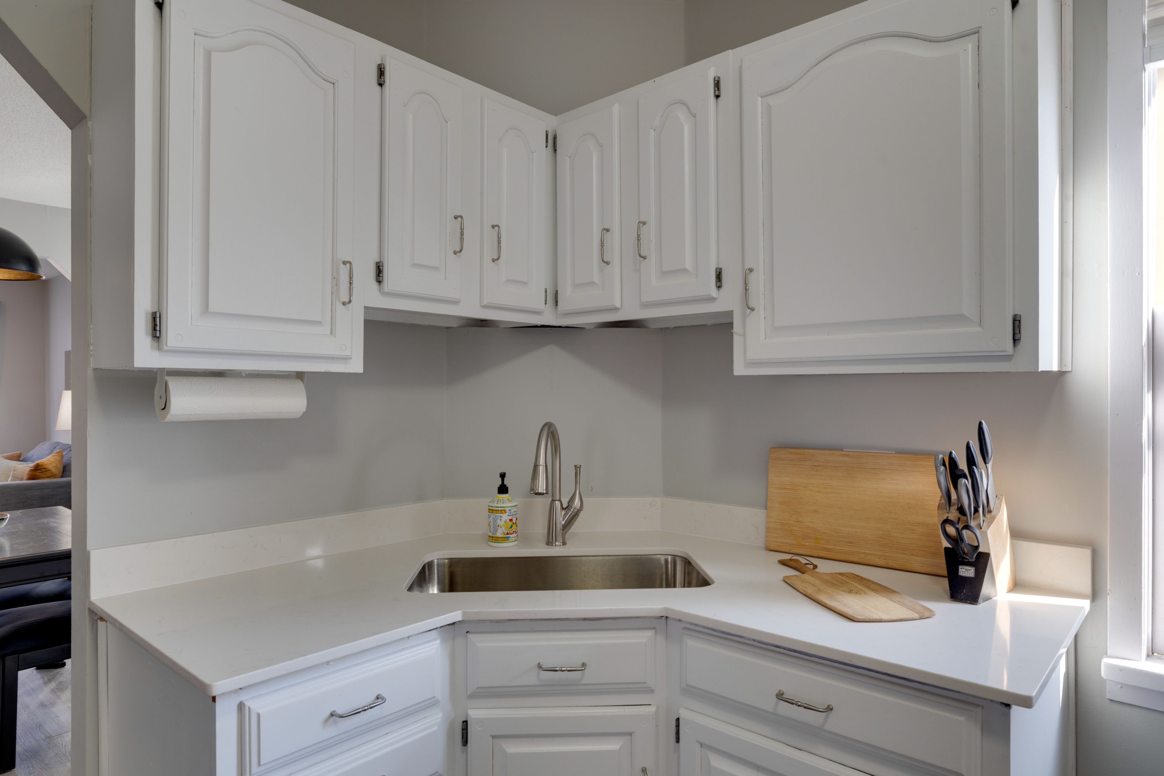 Kitchen | Stove/Oven | Drip & Keurig Coffee Makers