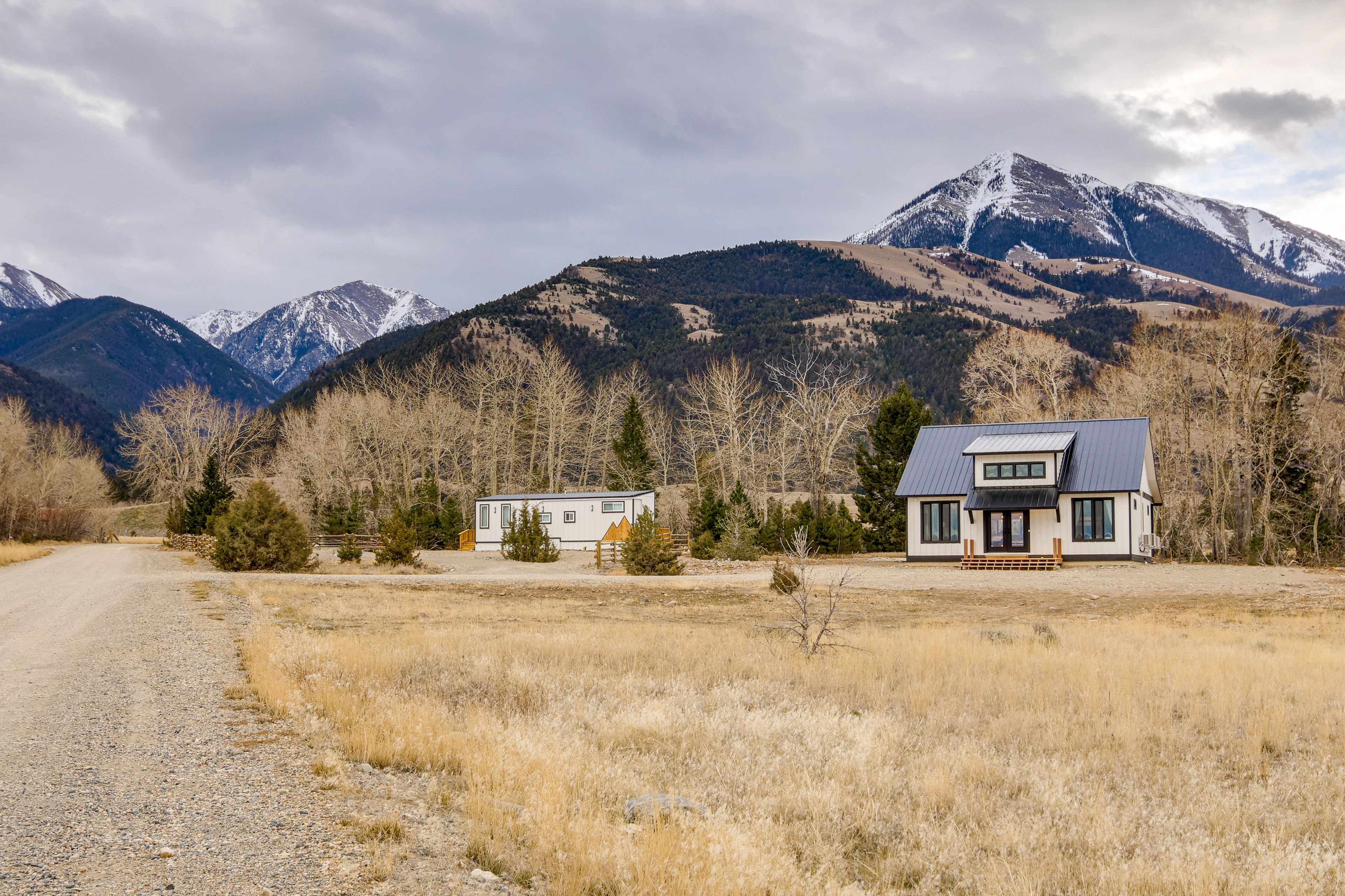 Exterior | Single-Story Cabin