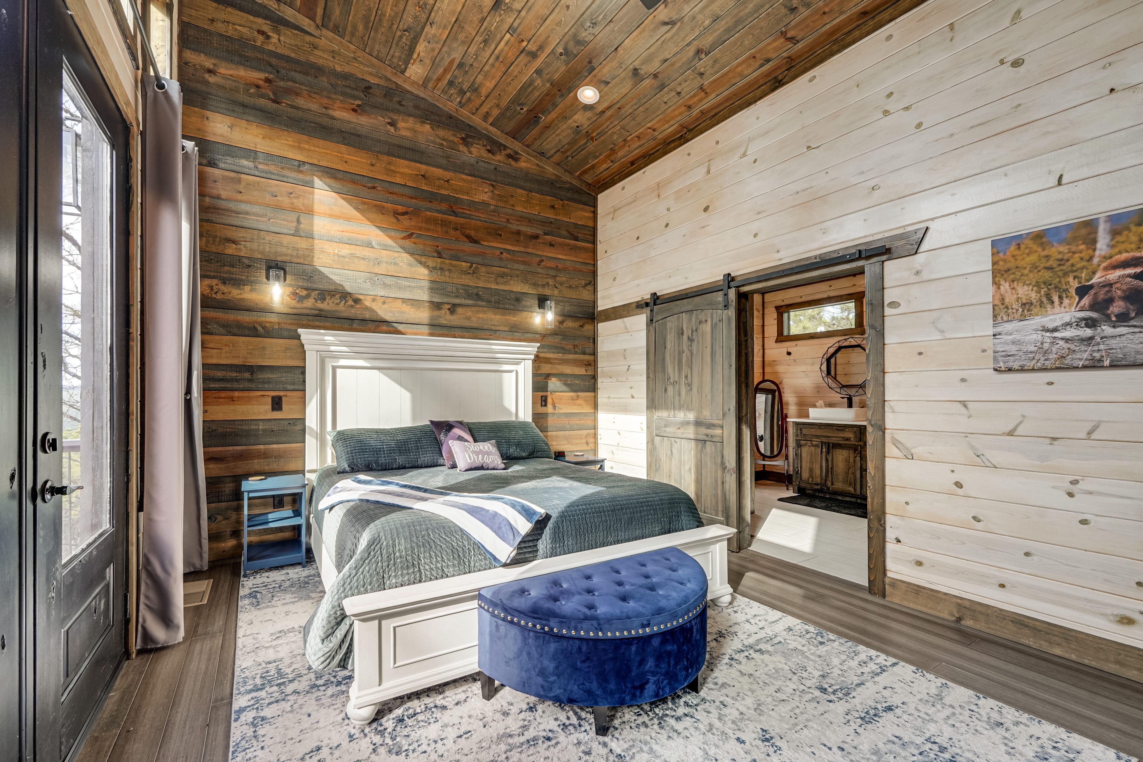 Bedroom 1 | King Bed | Smart TV | Workspace | 2nd Floor