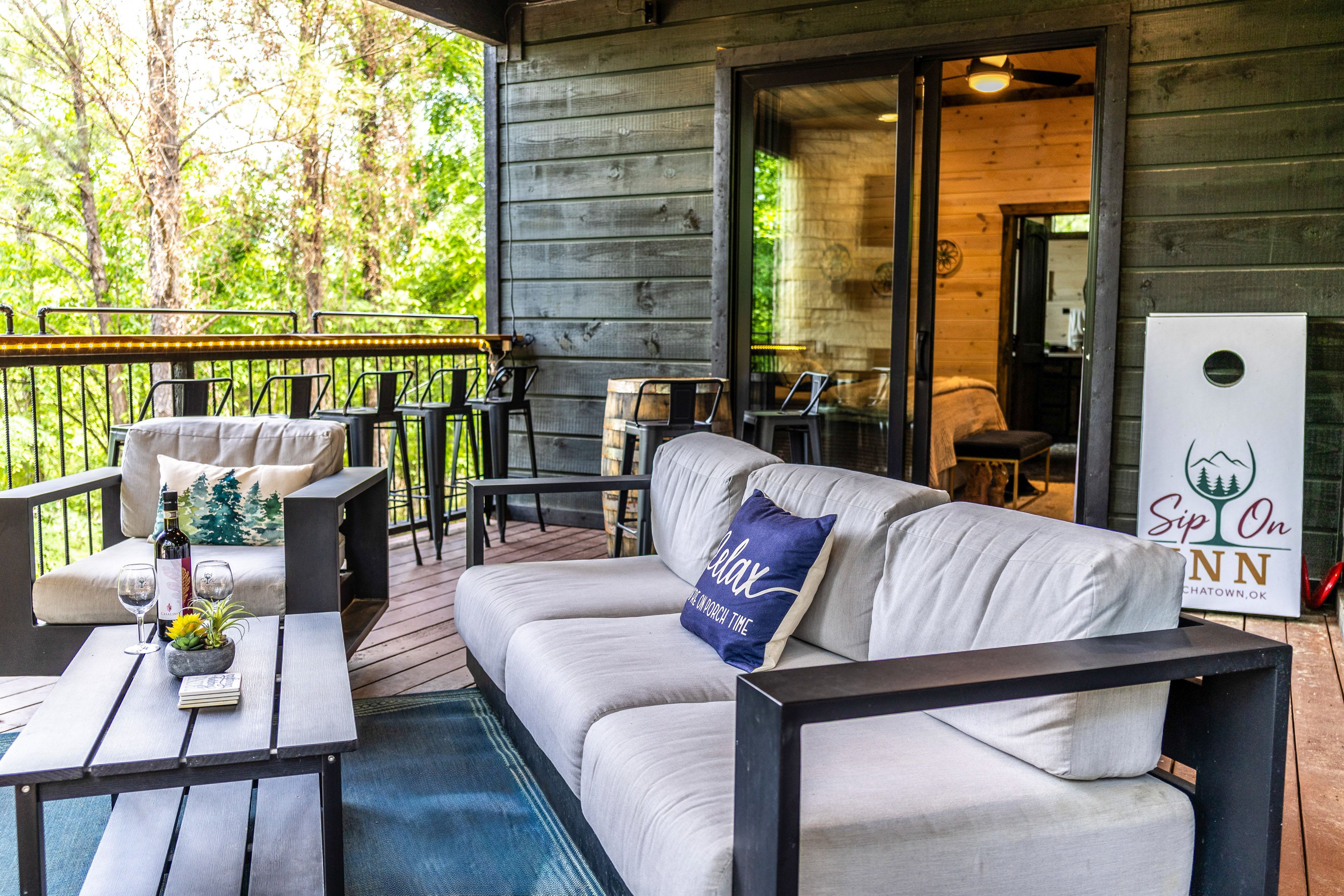 Covered Lower Deck | Smart TV | Dining Area | Gas Grill | Gas Fireplace