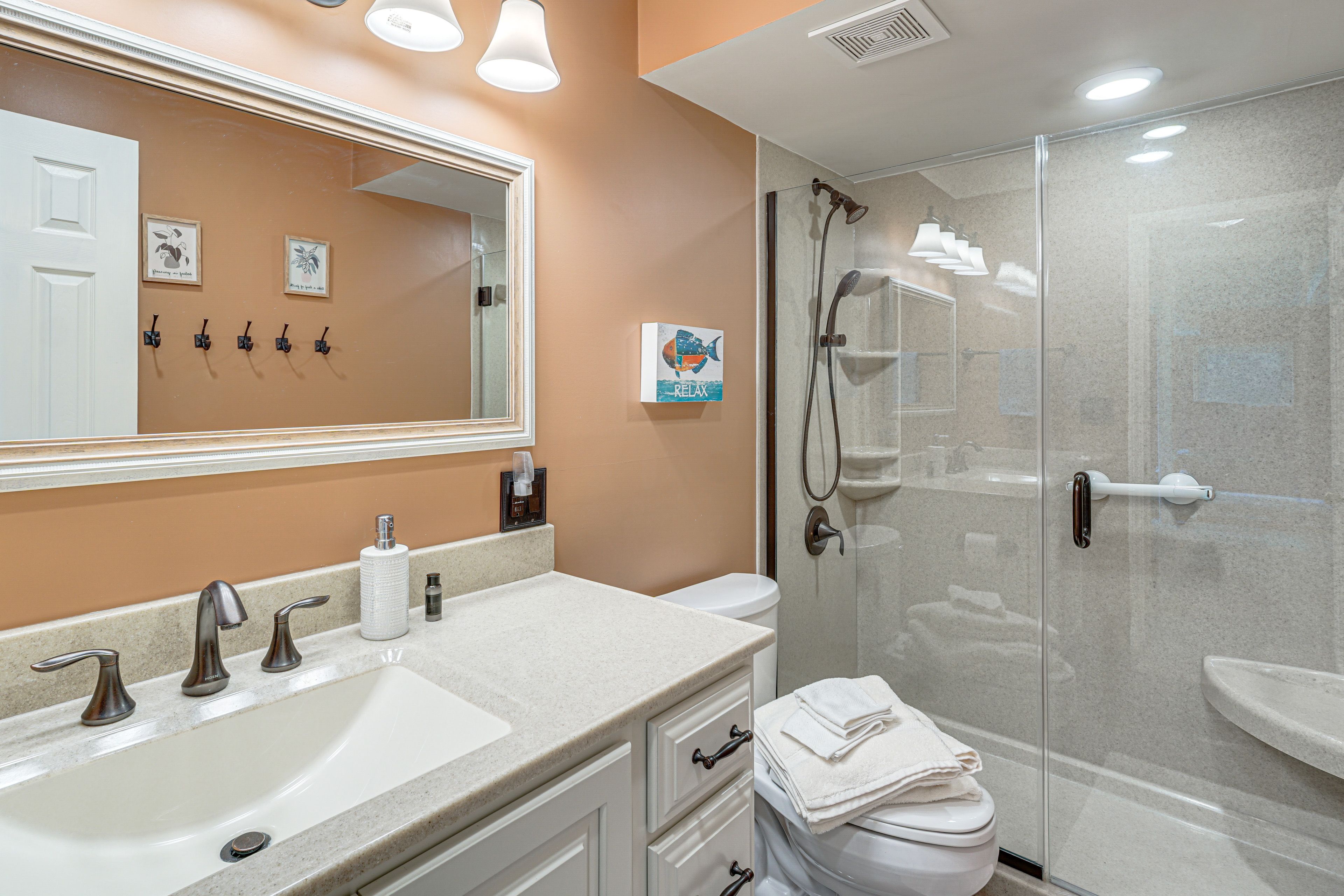 Full Bathroom | Basement Floor
