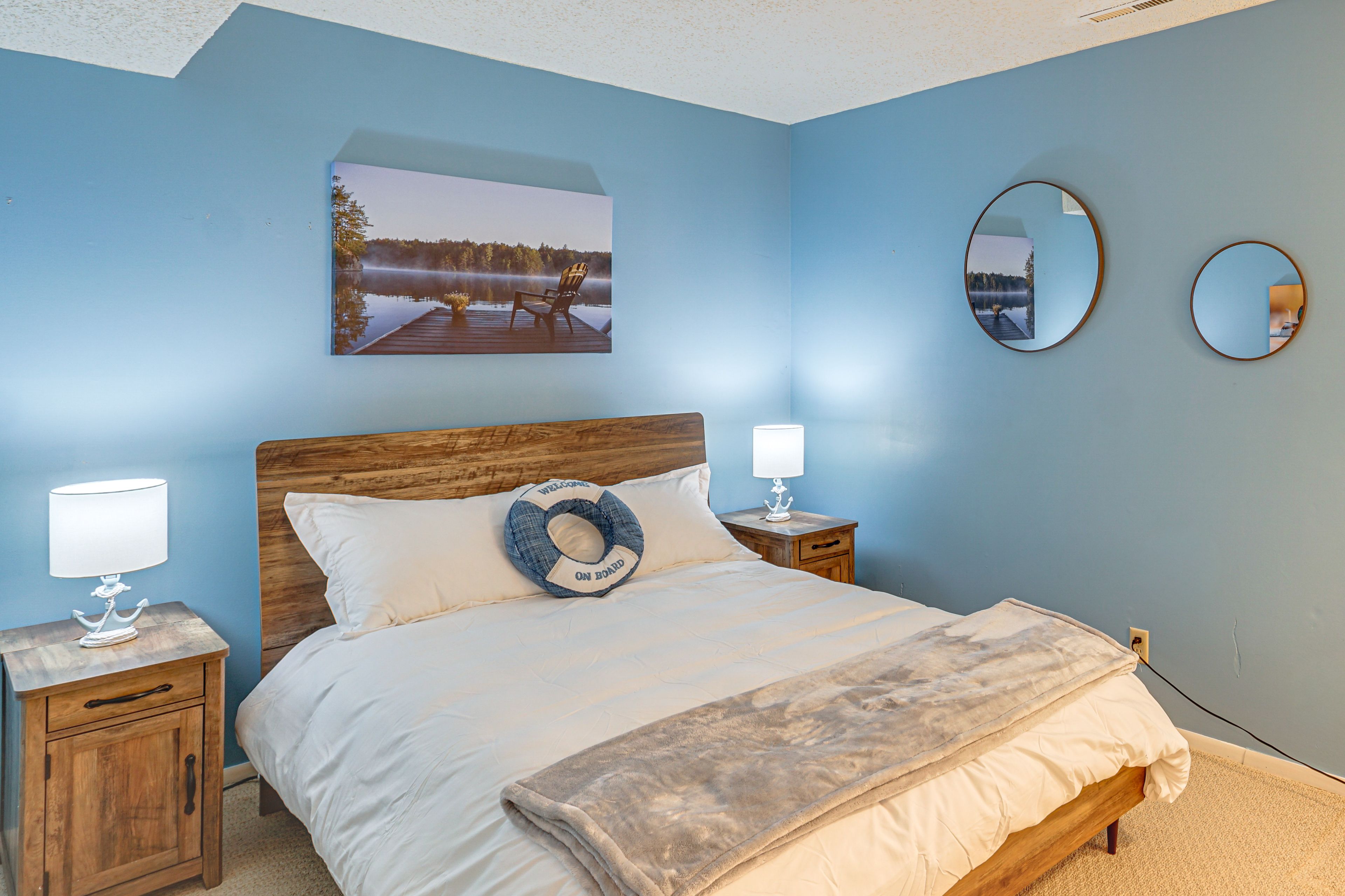 Bedroom 2 | Queen Bed | Basement Floor