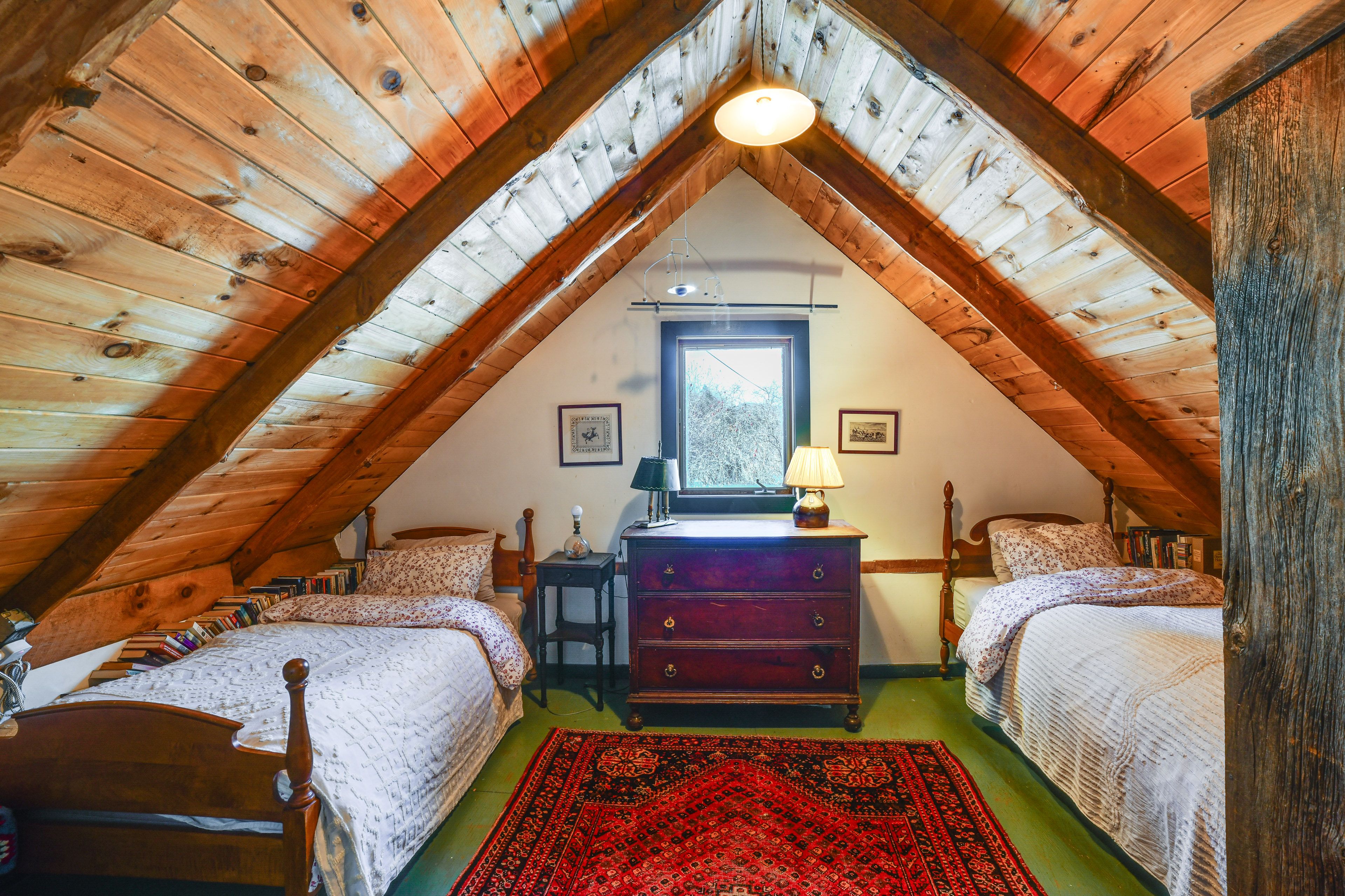 Bedroom 3 | 2 Twin Beds | Twin Daybed | Upper Level