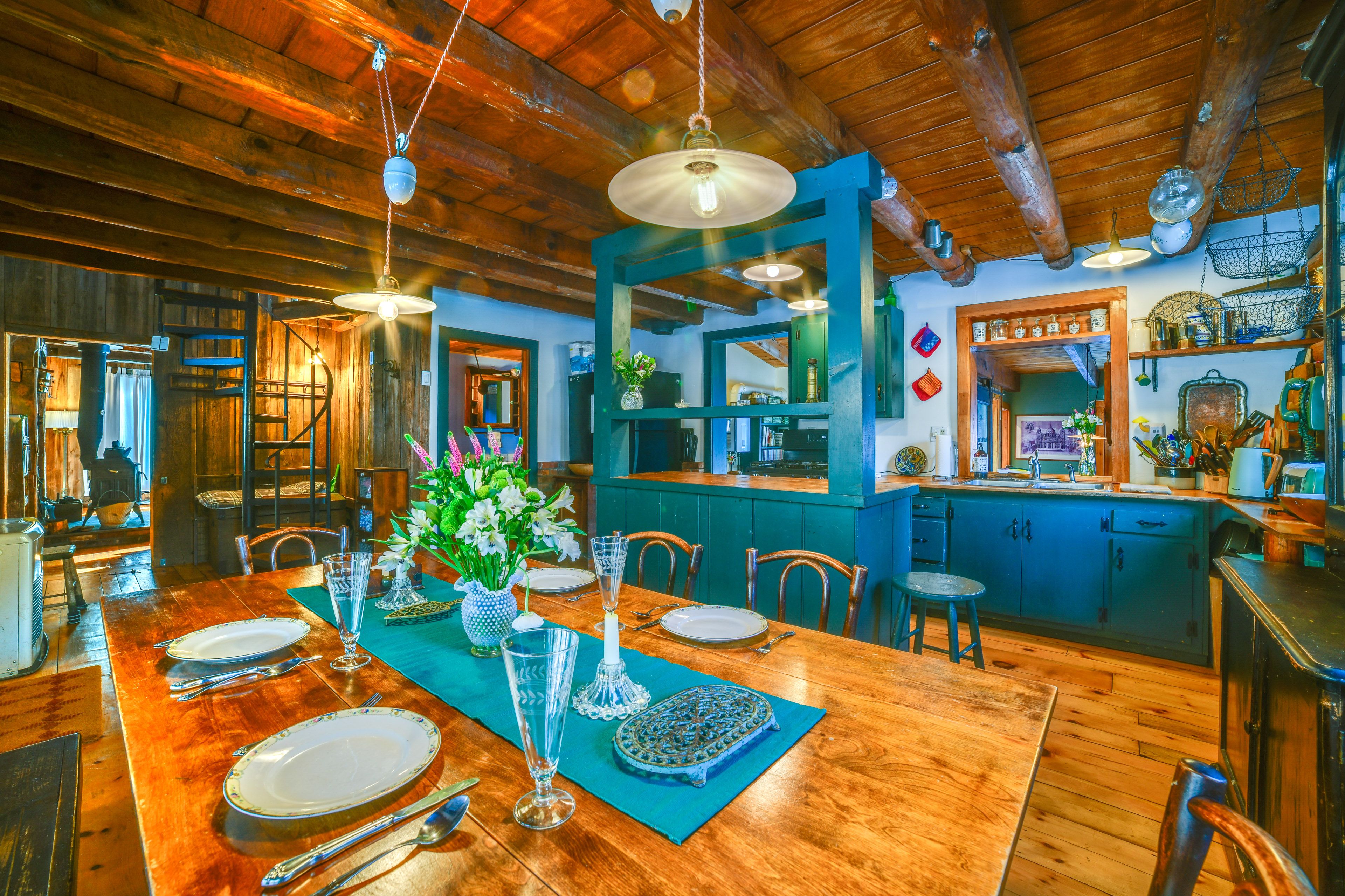 Dining Area | Main Level | High Chair