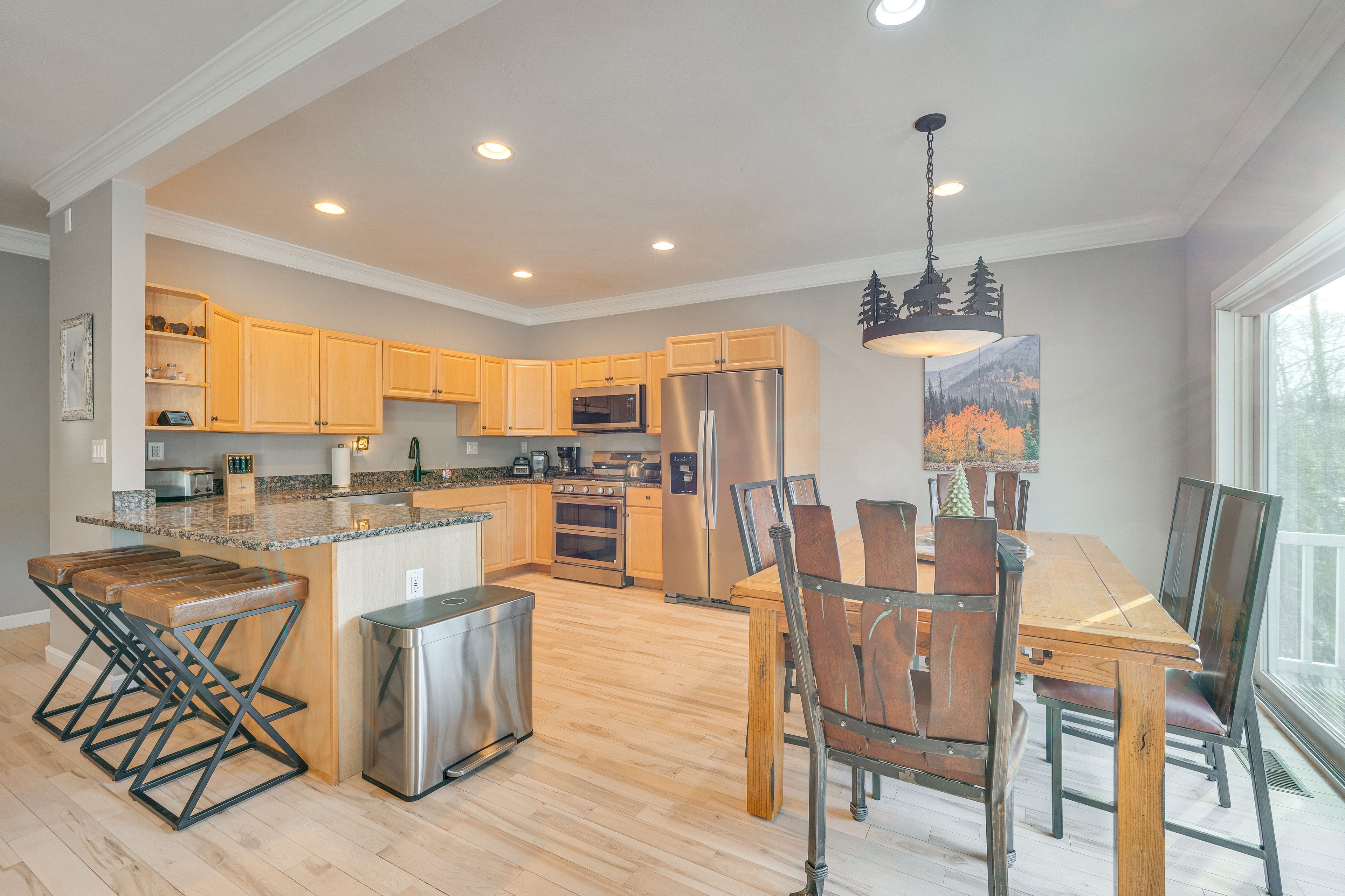 Kitchen | Dining Area | Cooking Basics | Coffee Bar