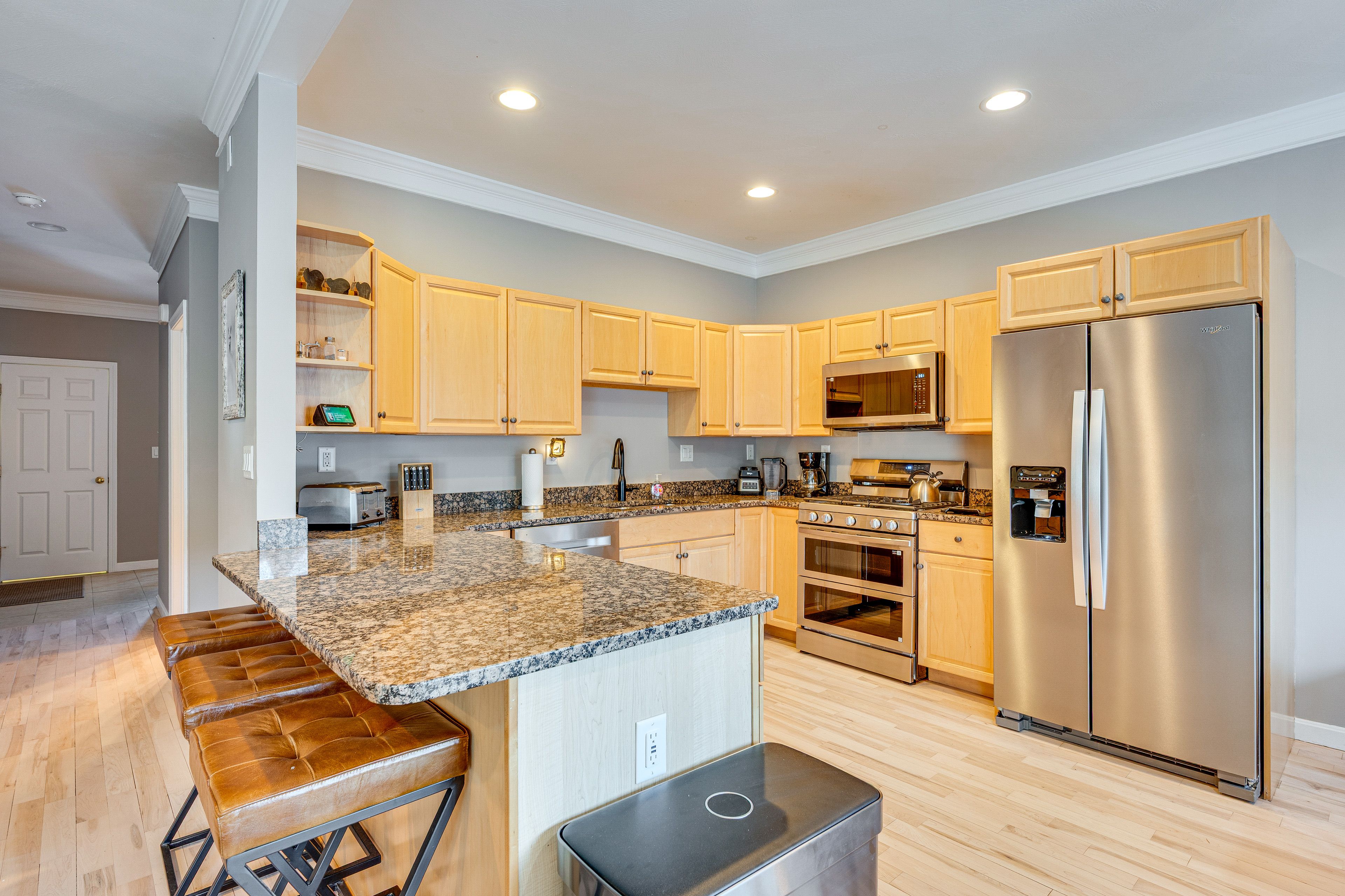 Kitchen | Main Level