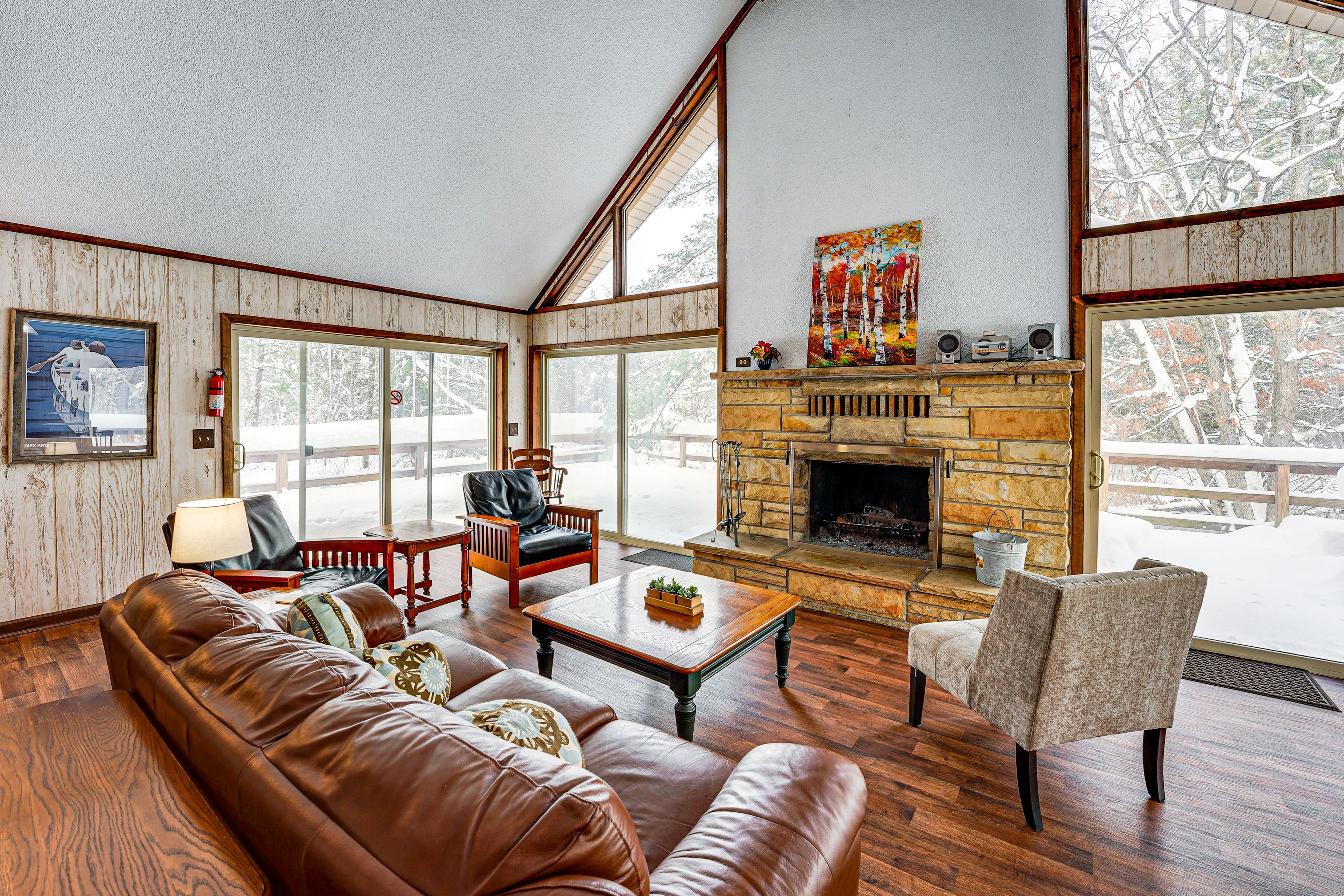 Living Room | 1st Floor | Wood-Burning Fireplace