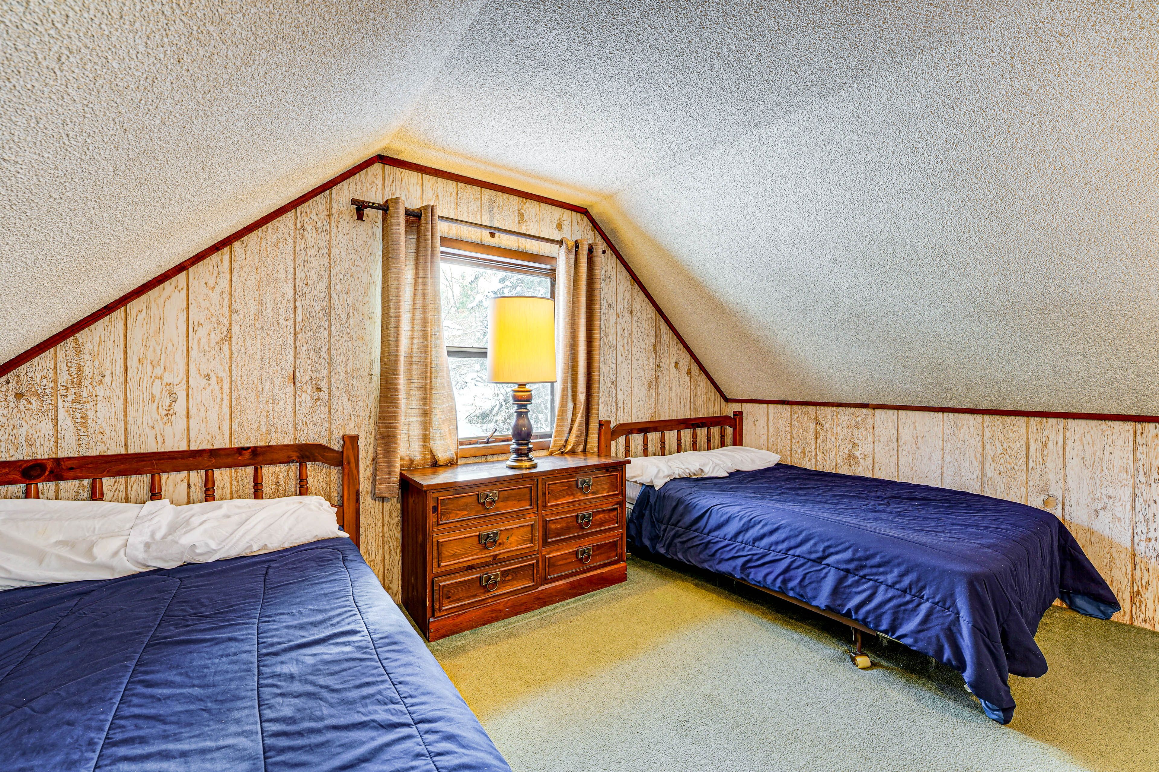 Bedroom 3 | 2nd Floor | 2 Full Beds