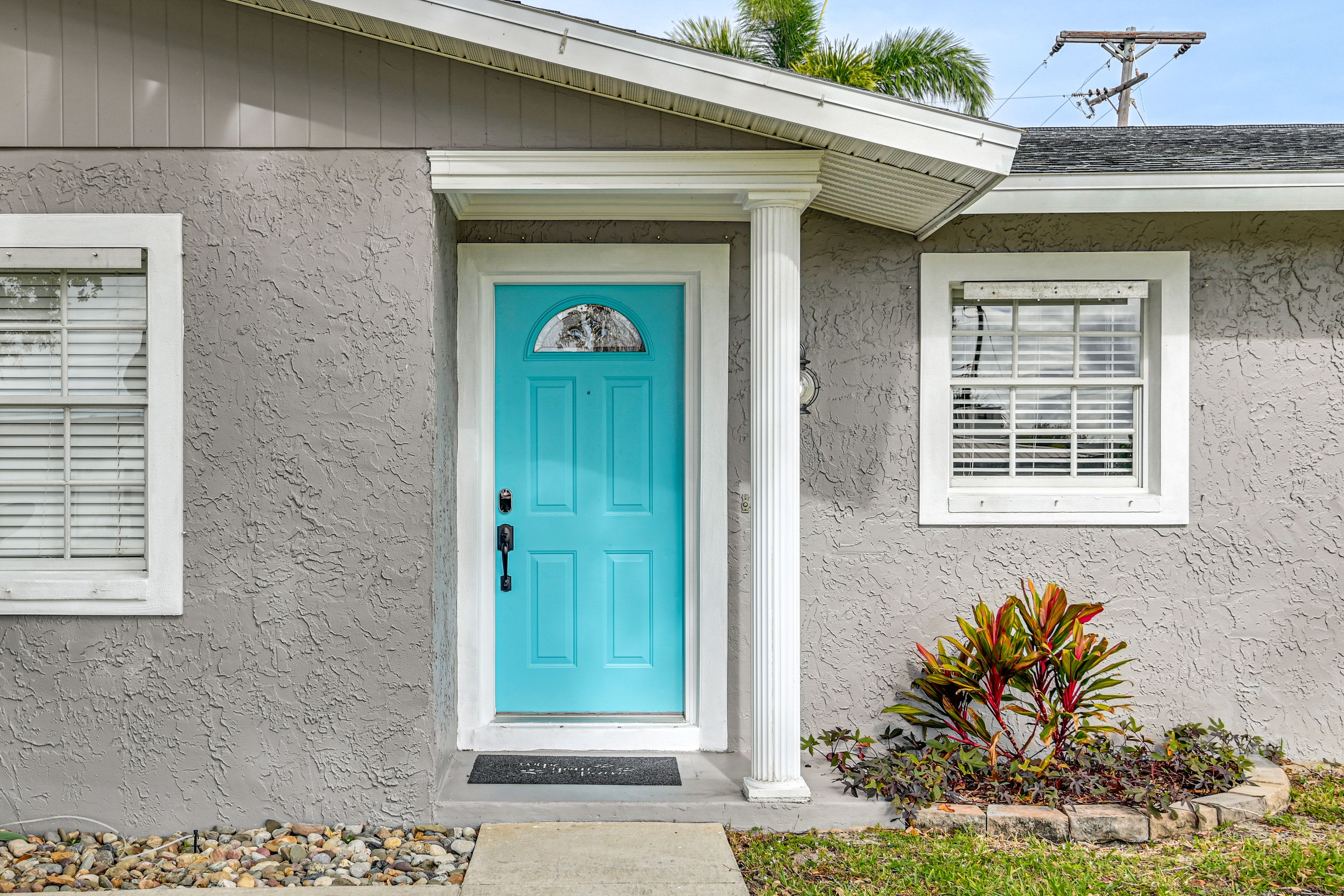 Home Exterior | Private Entrance