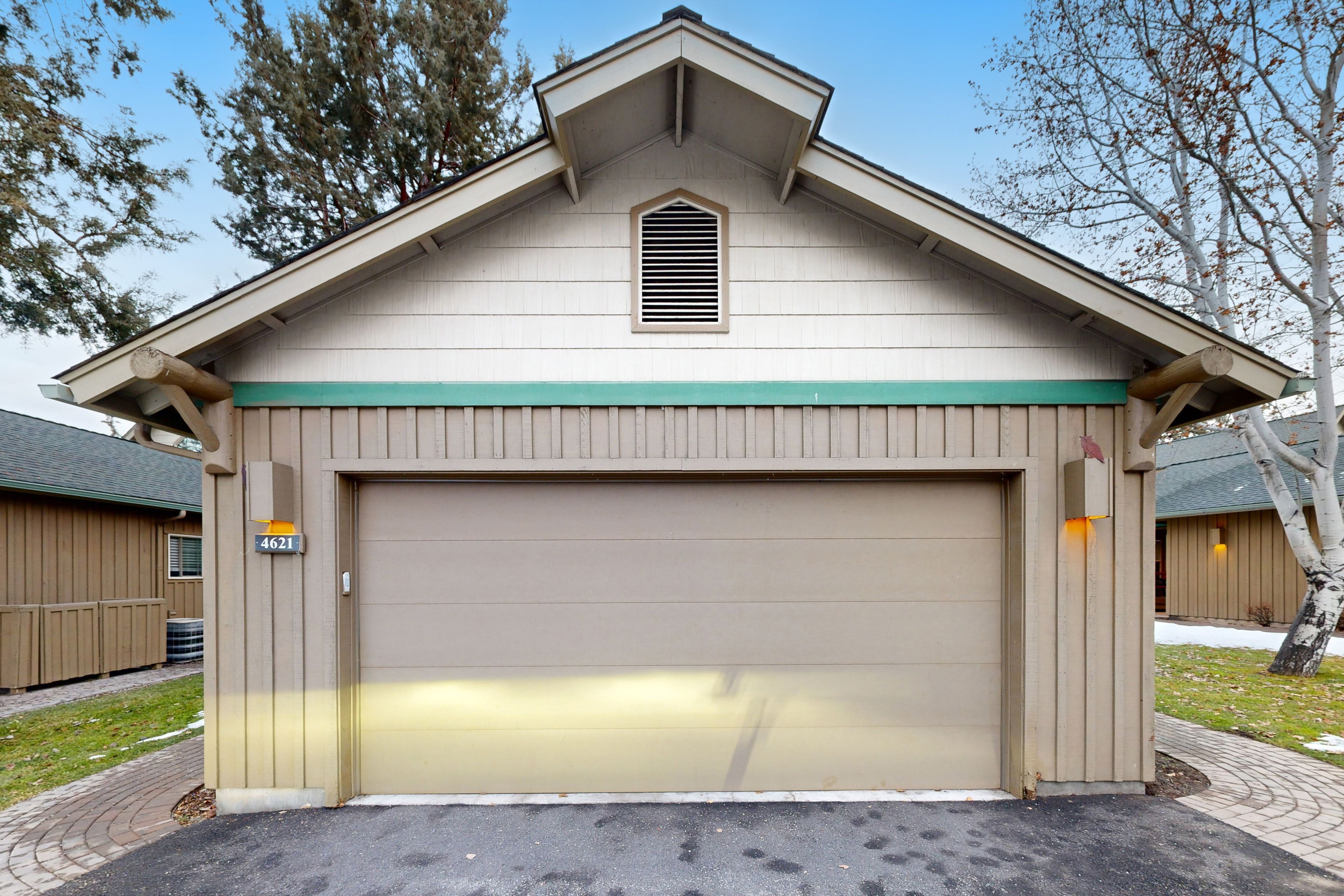 Driveway Parking for 2 vehicles | No Garage Access