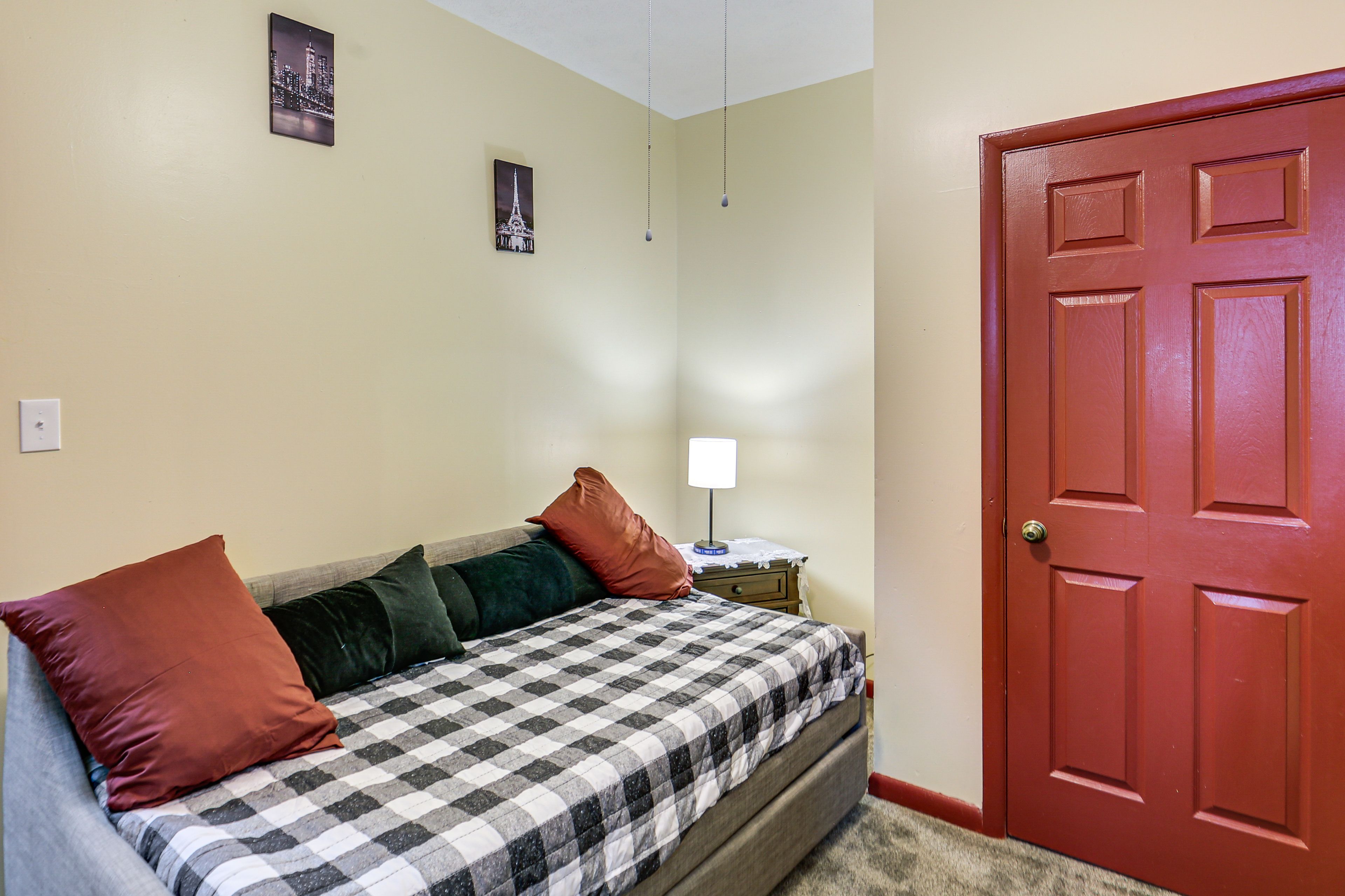 Bedroom 3 | 2nd Floor | Full Daybed w/ Full Trundle