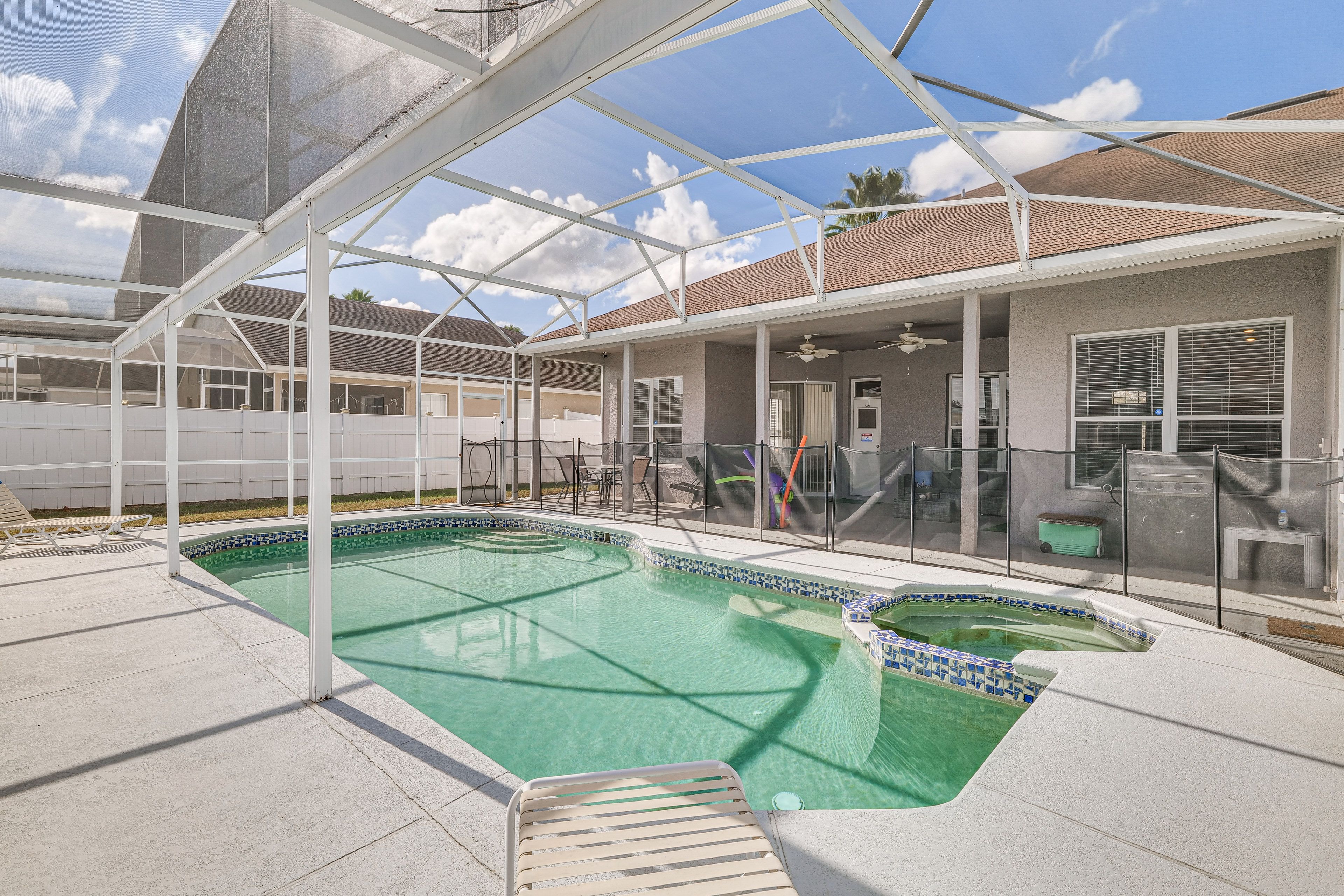 Davenport Vacation Rental | 5BR | 4BA | 2,838 Sq Ft | 1 Step to Enter