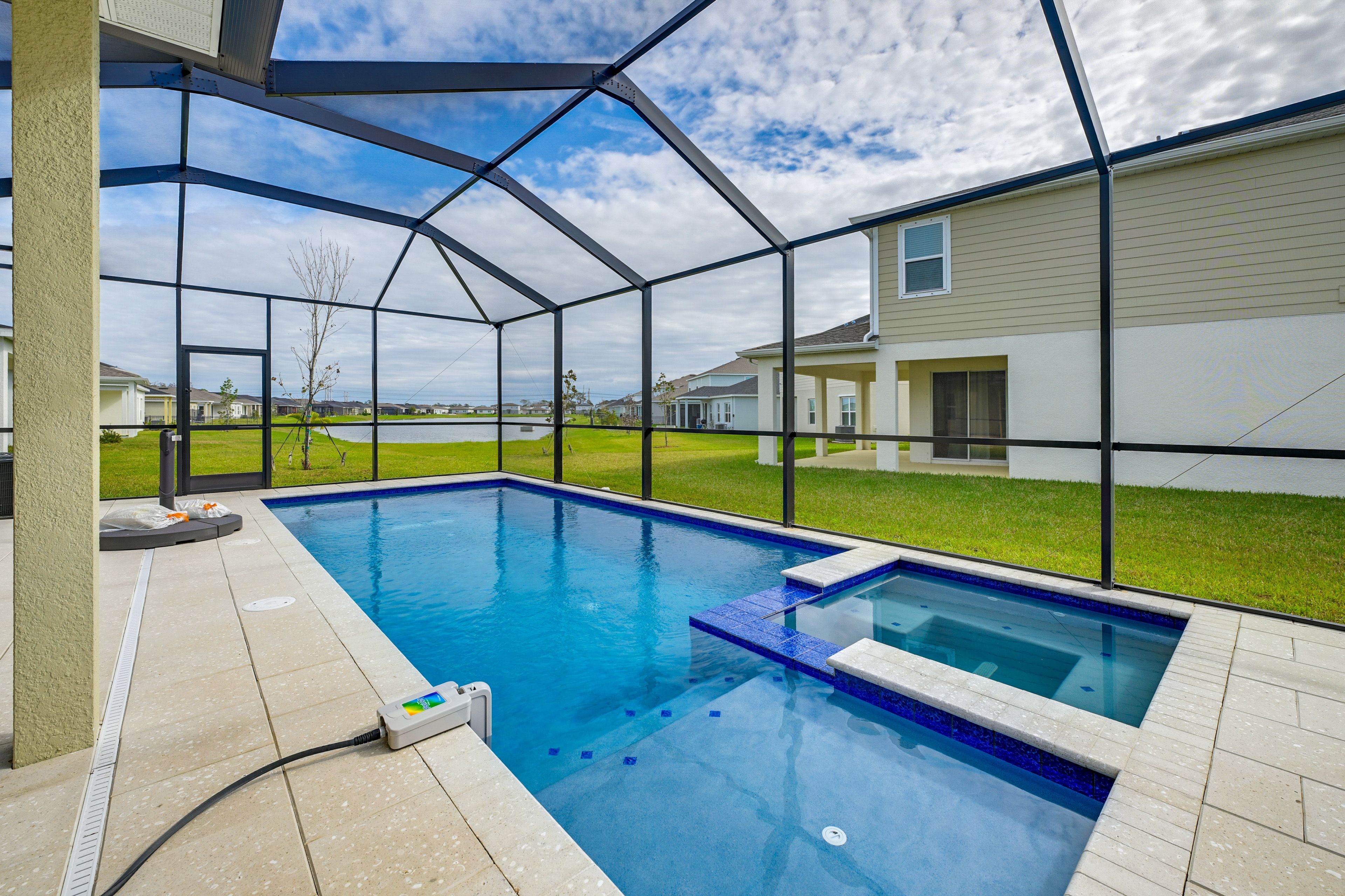Screened Lanai | Private Pool