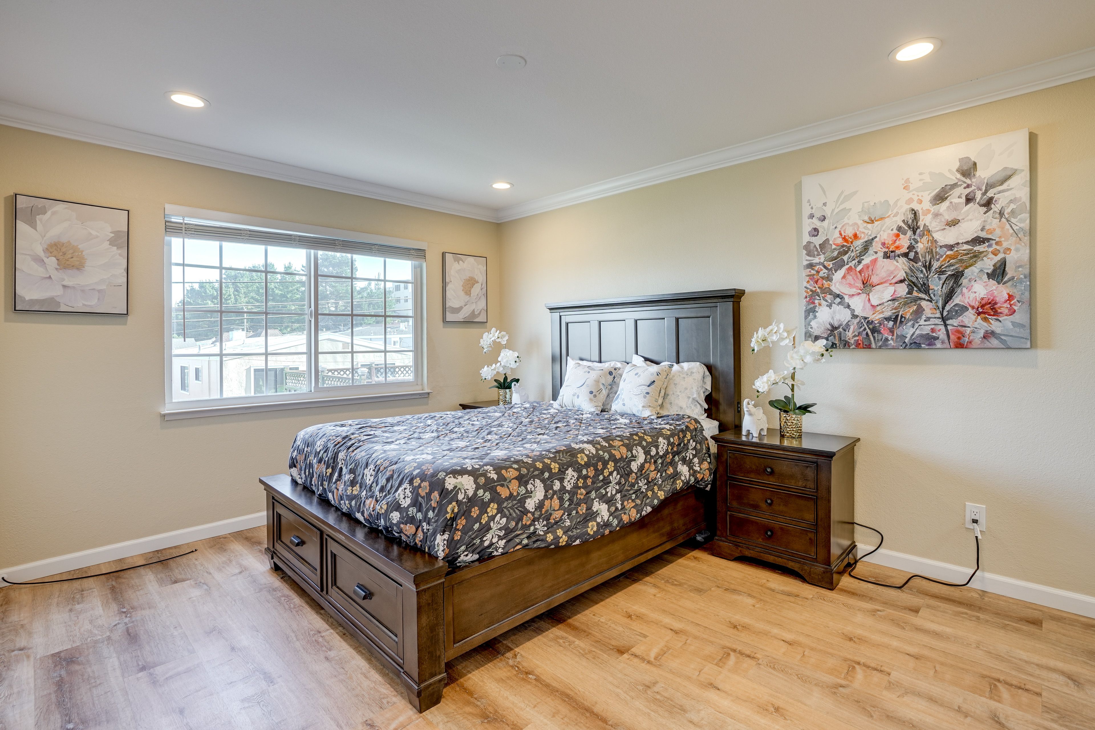 Bedroom 3 | Queen Bed