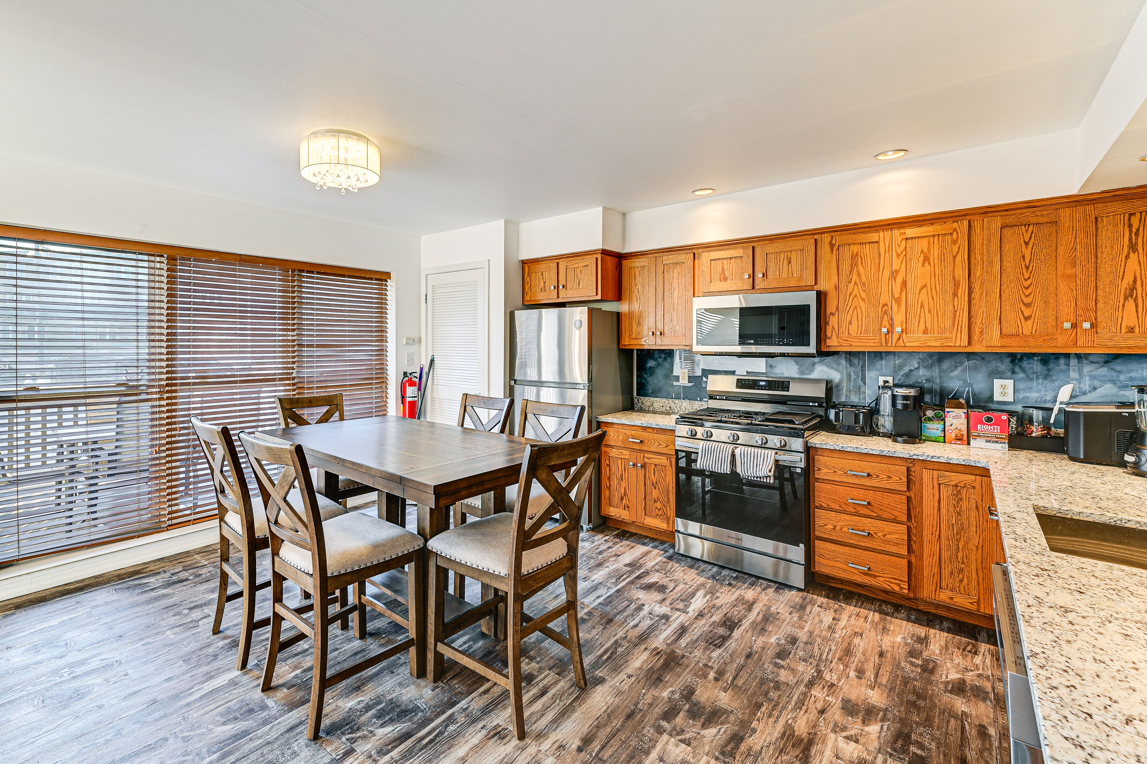 Kitchen & Dining Area | Dishware & Flatware