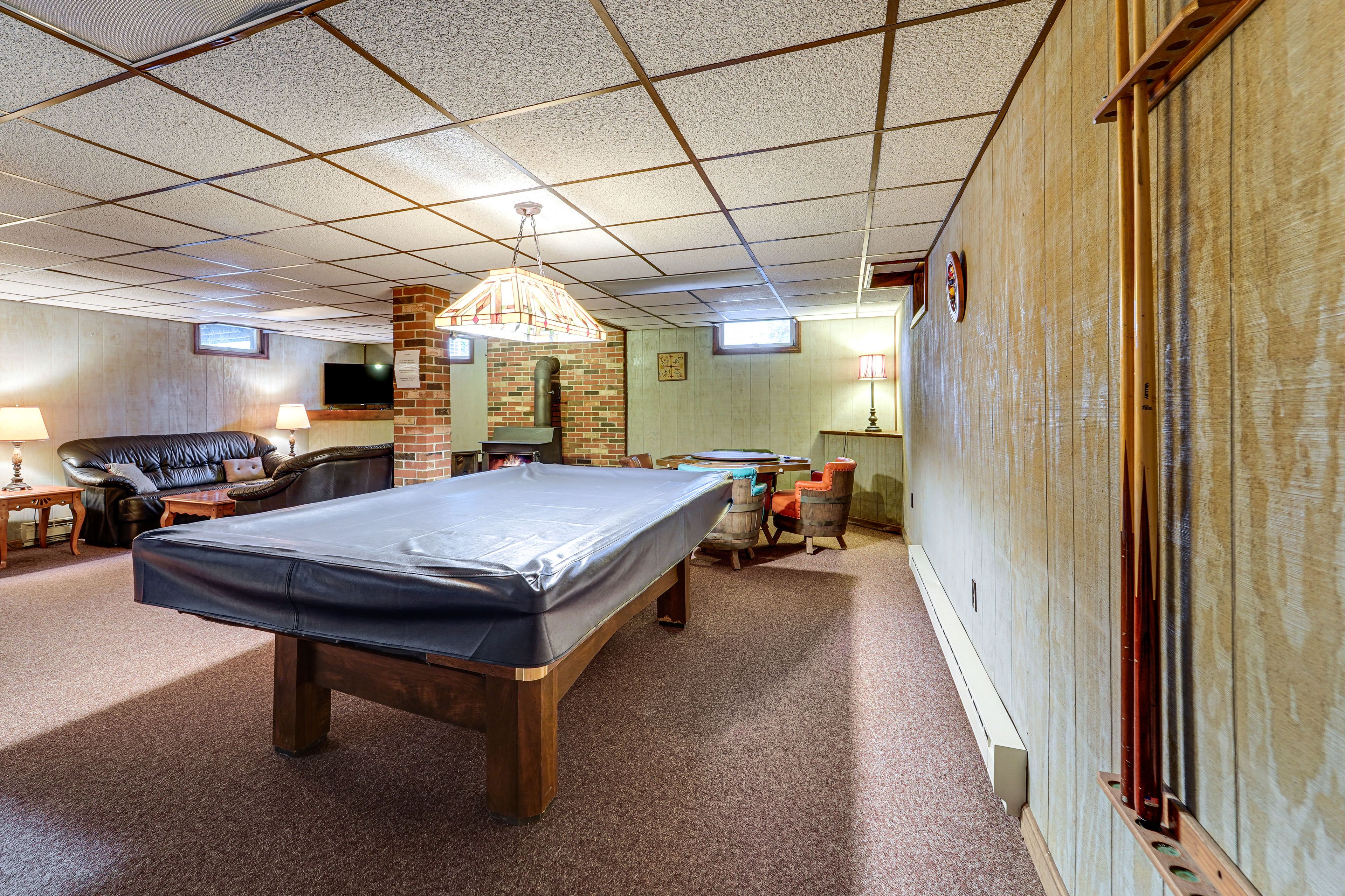 Game Room | Queen Sleeper Sofa | Lower Floor