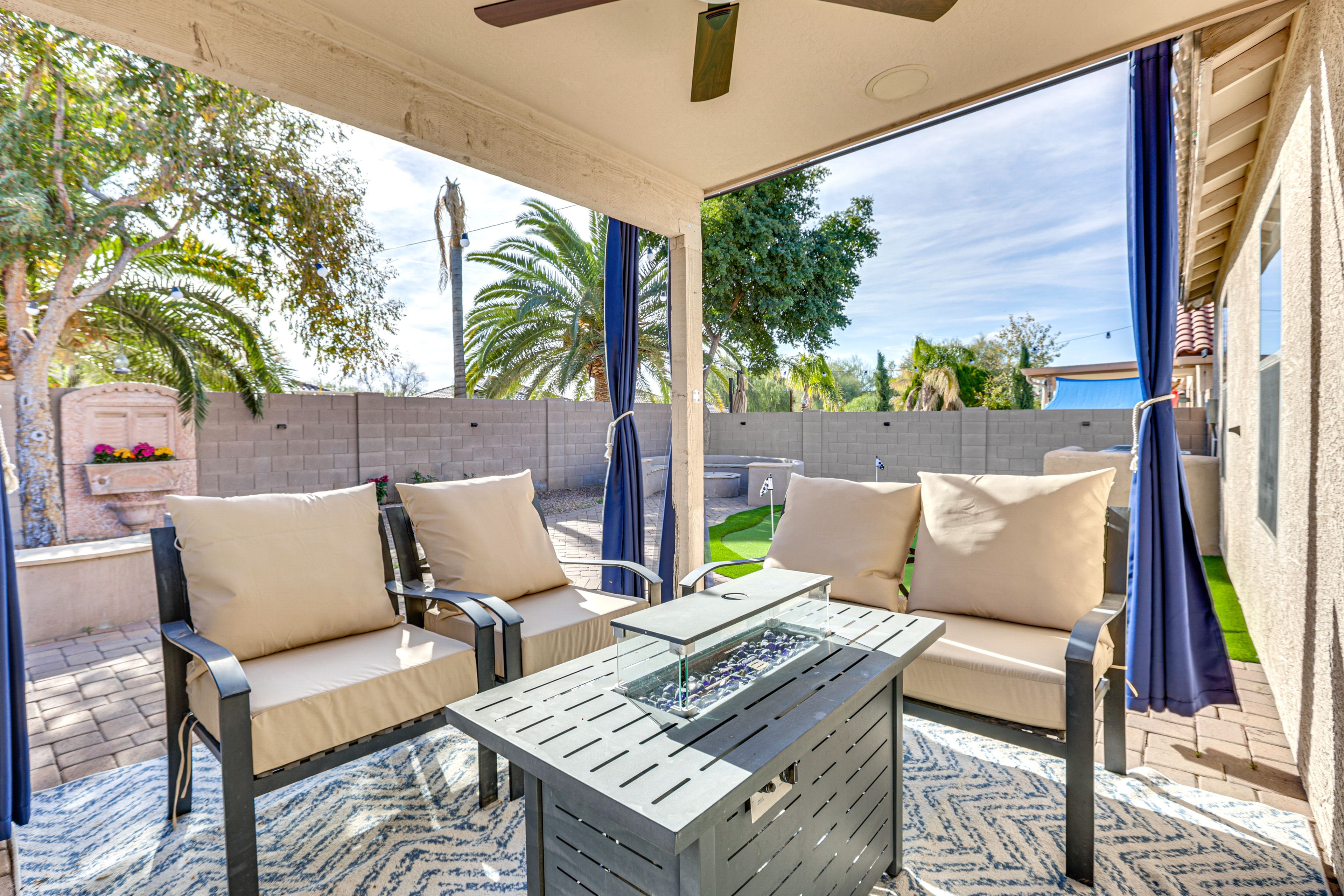 Private Backyard Area | Putting Green