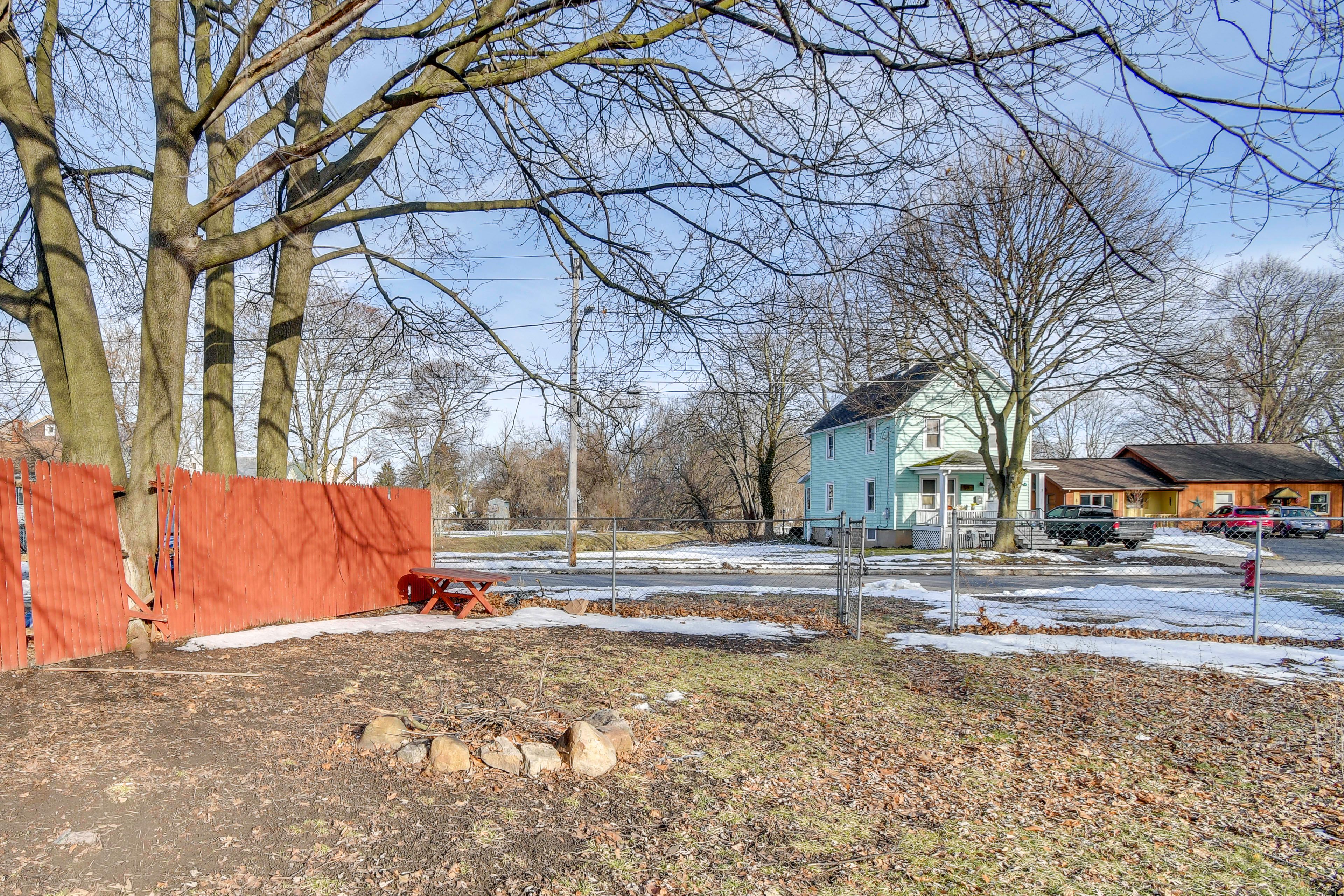 Fenced Backyard w/ Fire Pit