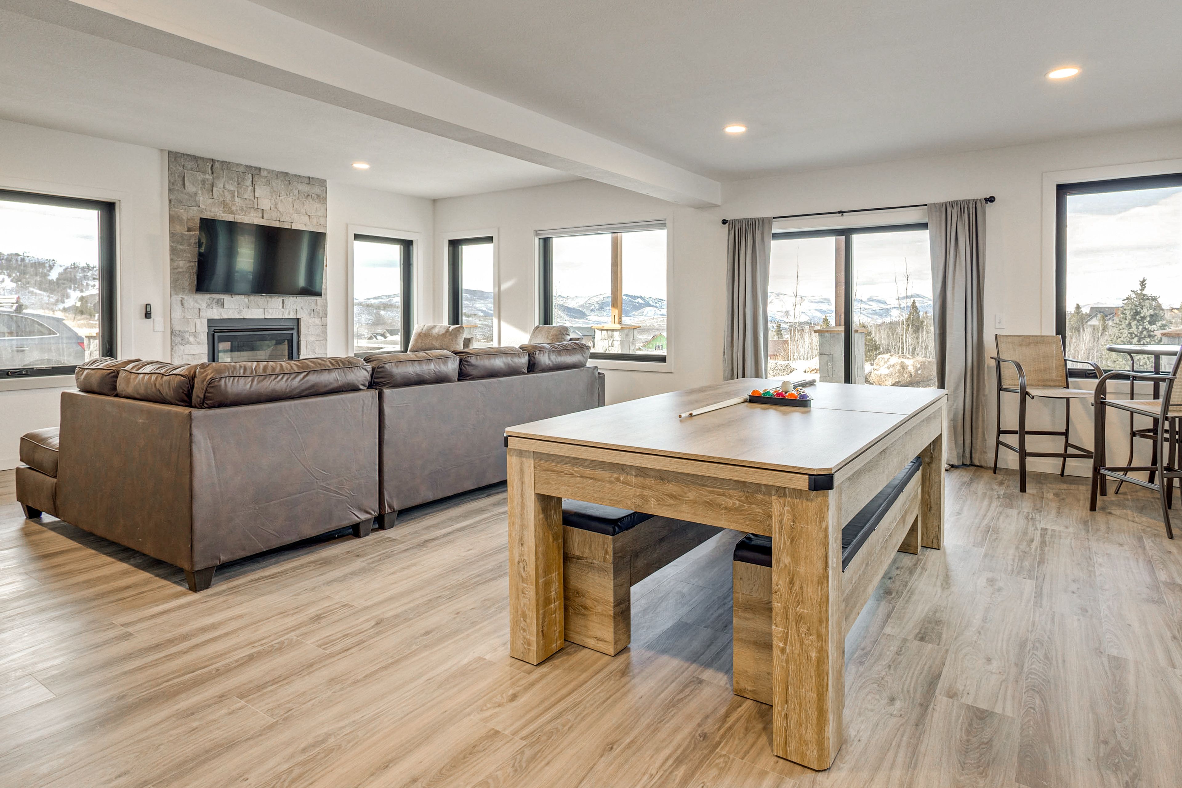 Family Room | Free WiFi | Pool Table | 1st Floor