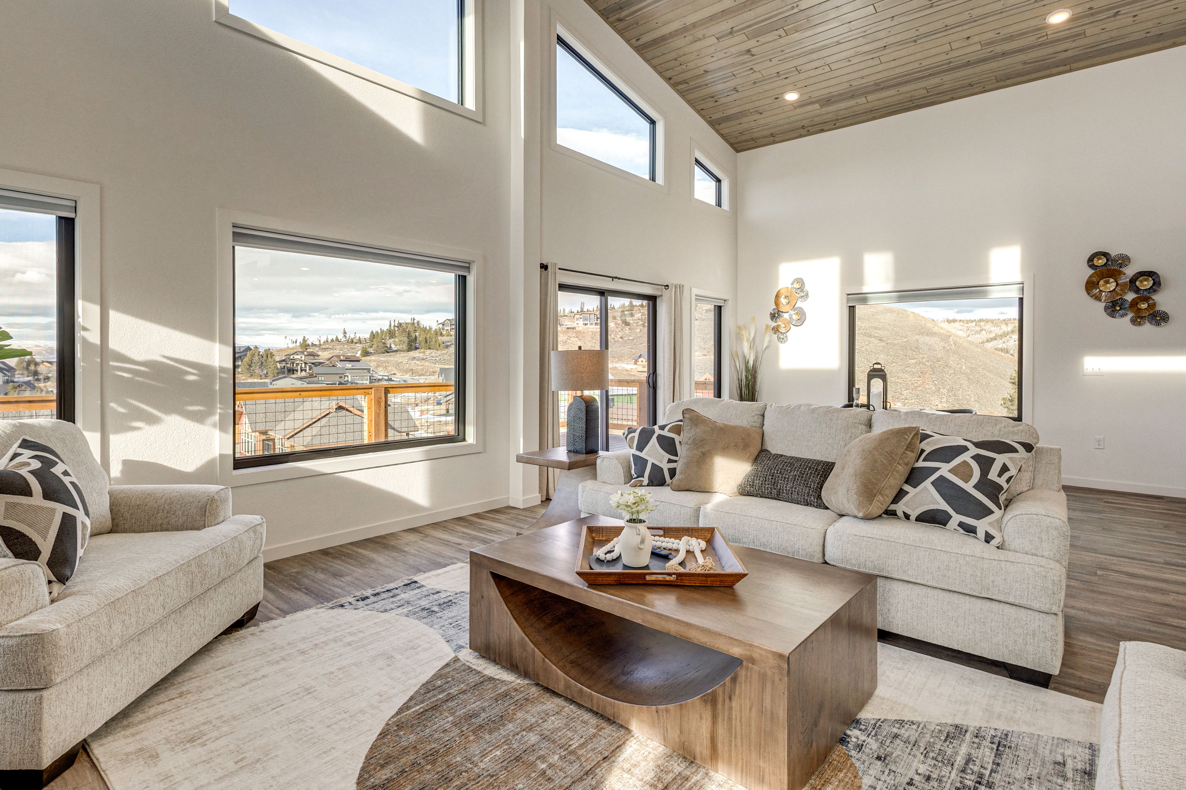 Living Room | 2nd Floor