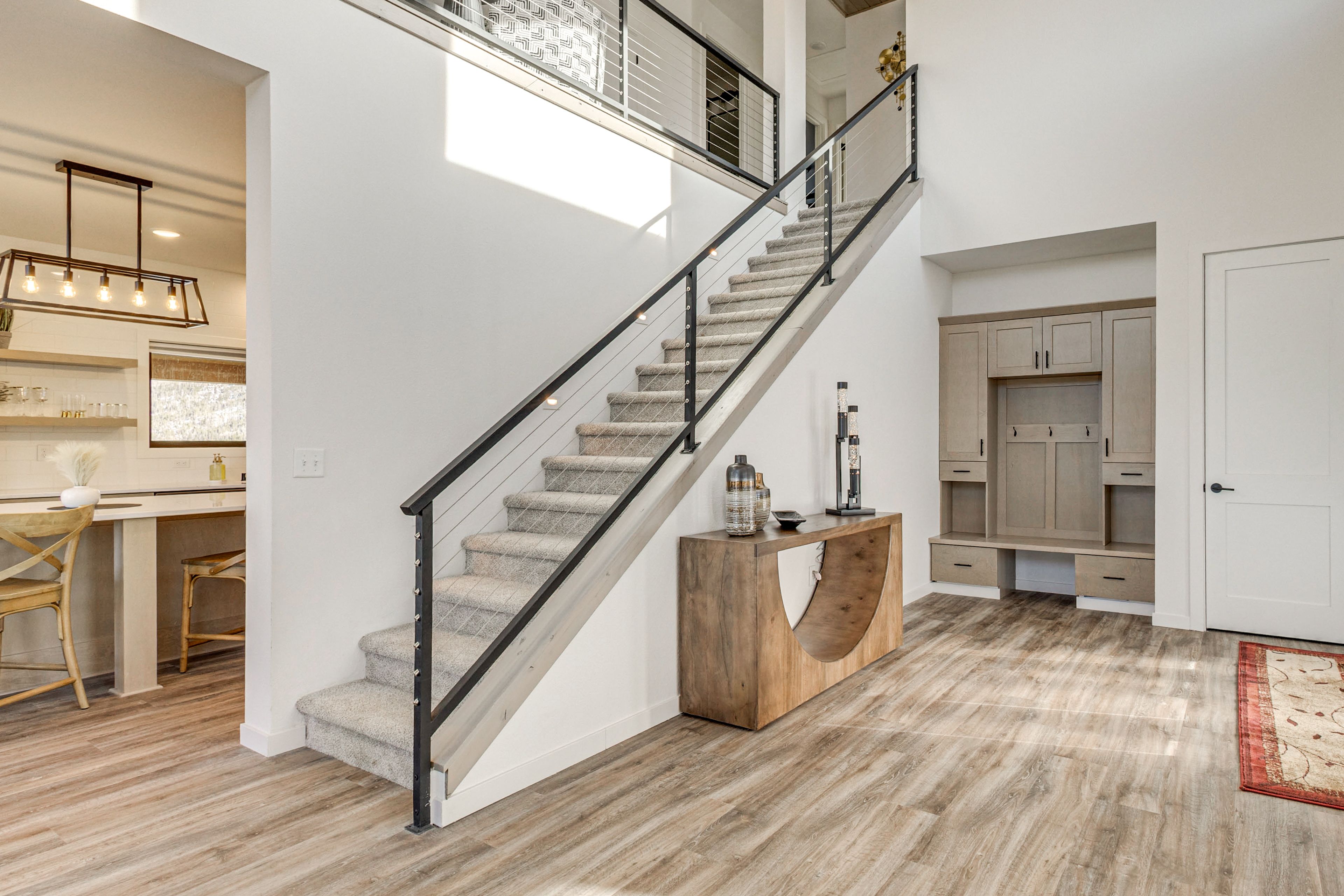 Entryway | 2nd Floor