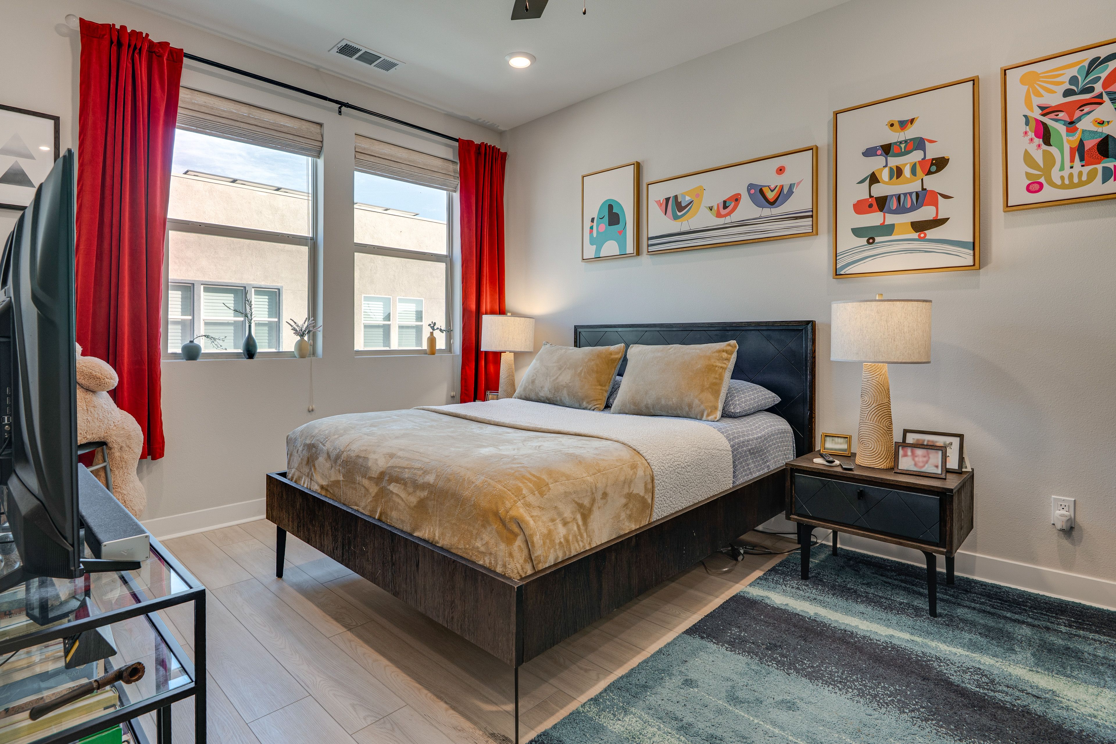 Bedroom 1 | Queen Bed | 3rd Floor | Linens Provided