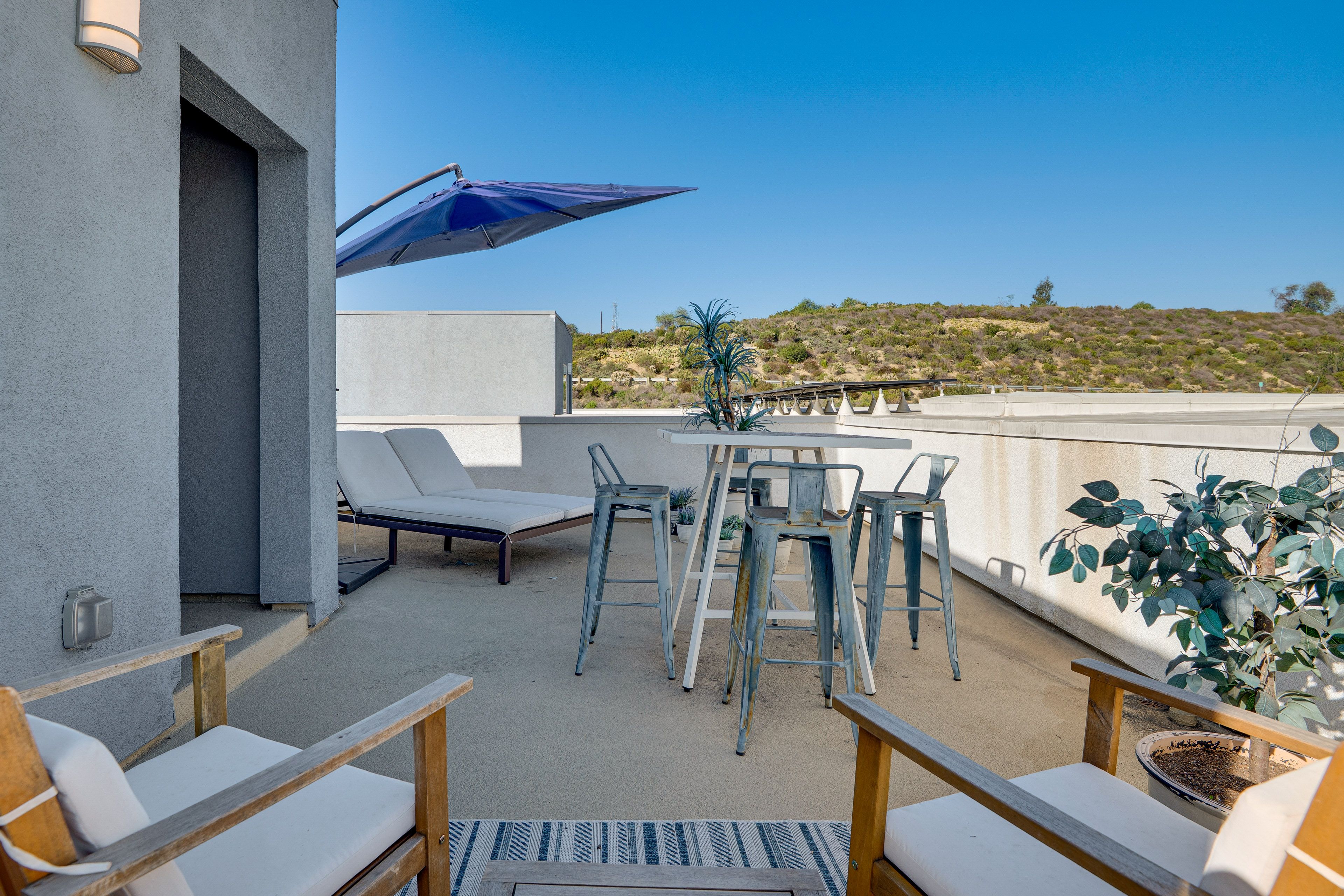 Montebello Vacation Rental | 3BR | 2.5BA | 1,661 Sq Ft | 2 Steps to Enter