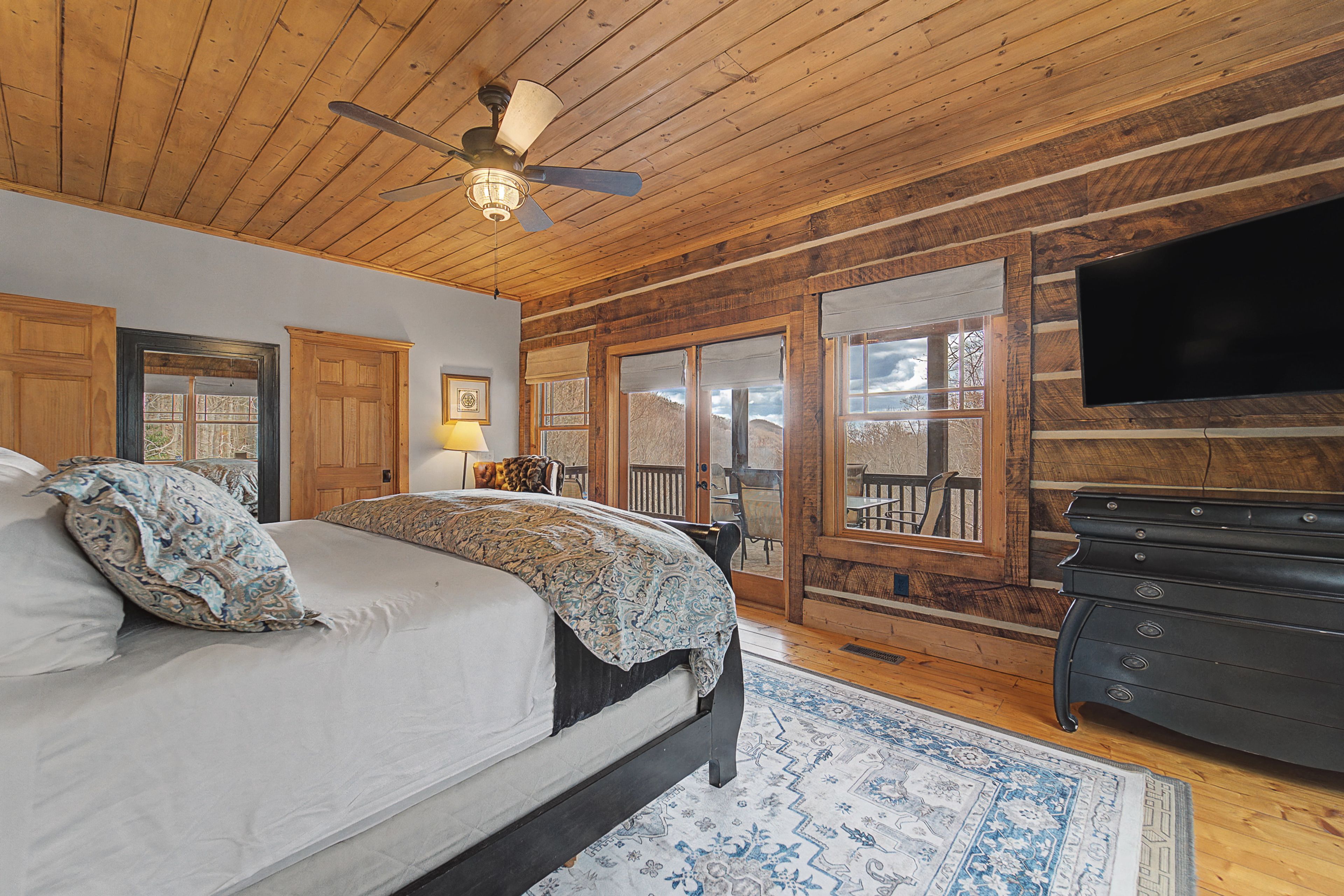 Master Bedroom Main Level w/ Balcony Access