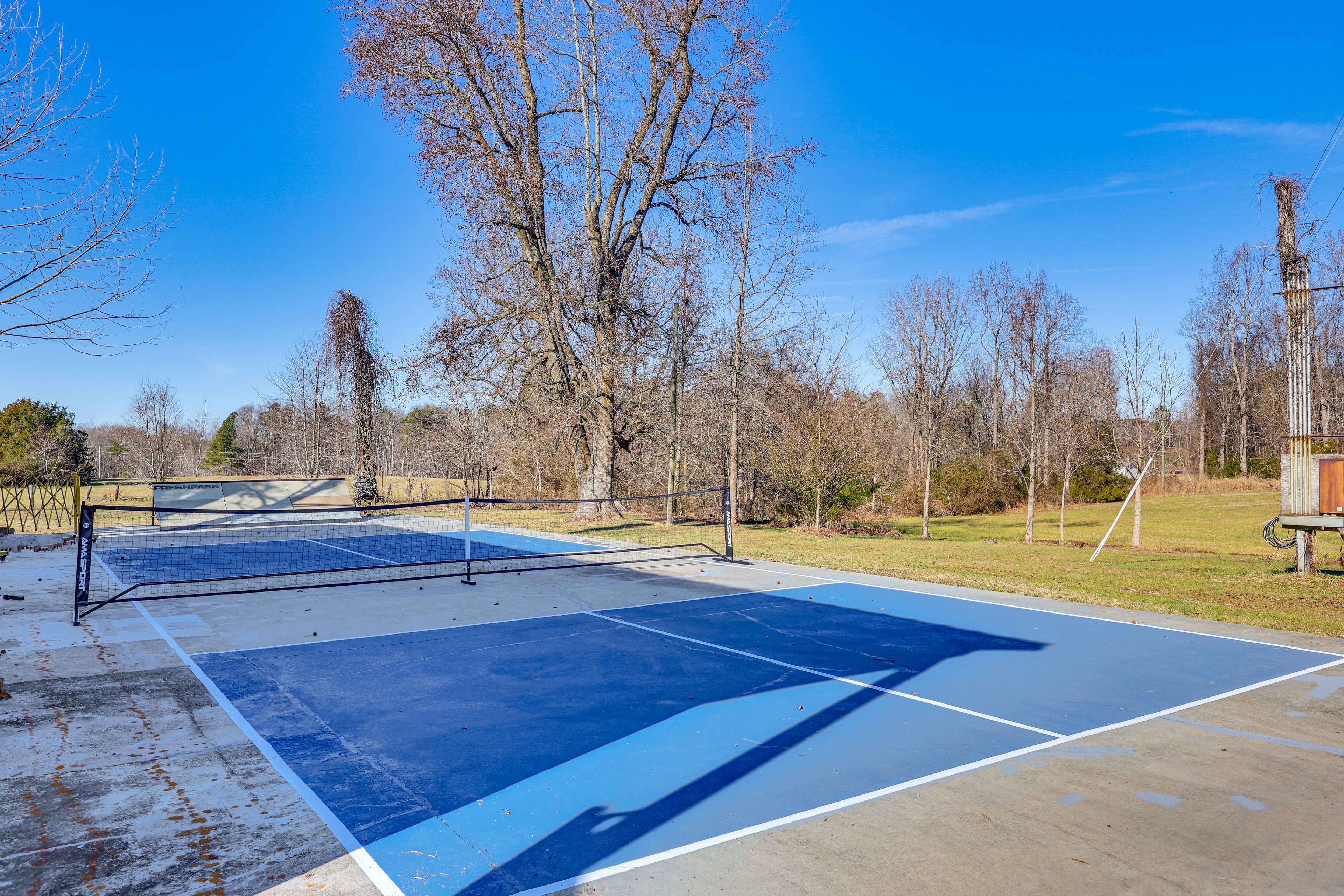 Outdoor Living Space | Pickleball | Half-Court Basketball