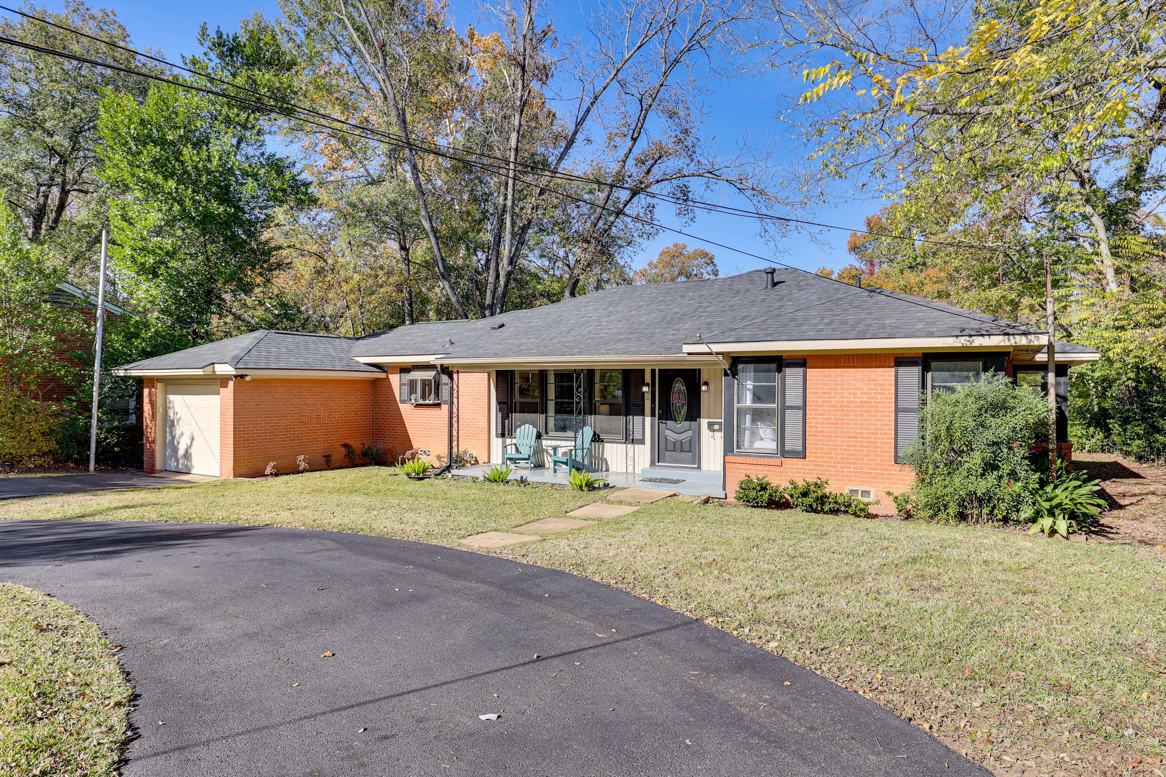 Parking | Driveway (4 Vehicles) | Free Street Parking (First-Come, First-Served)