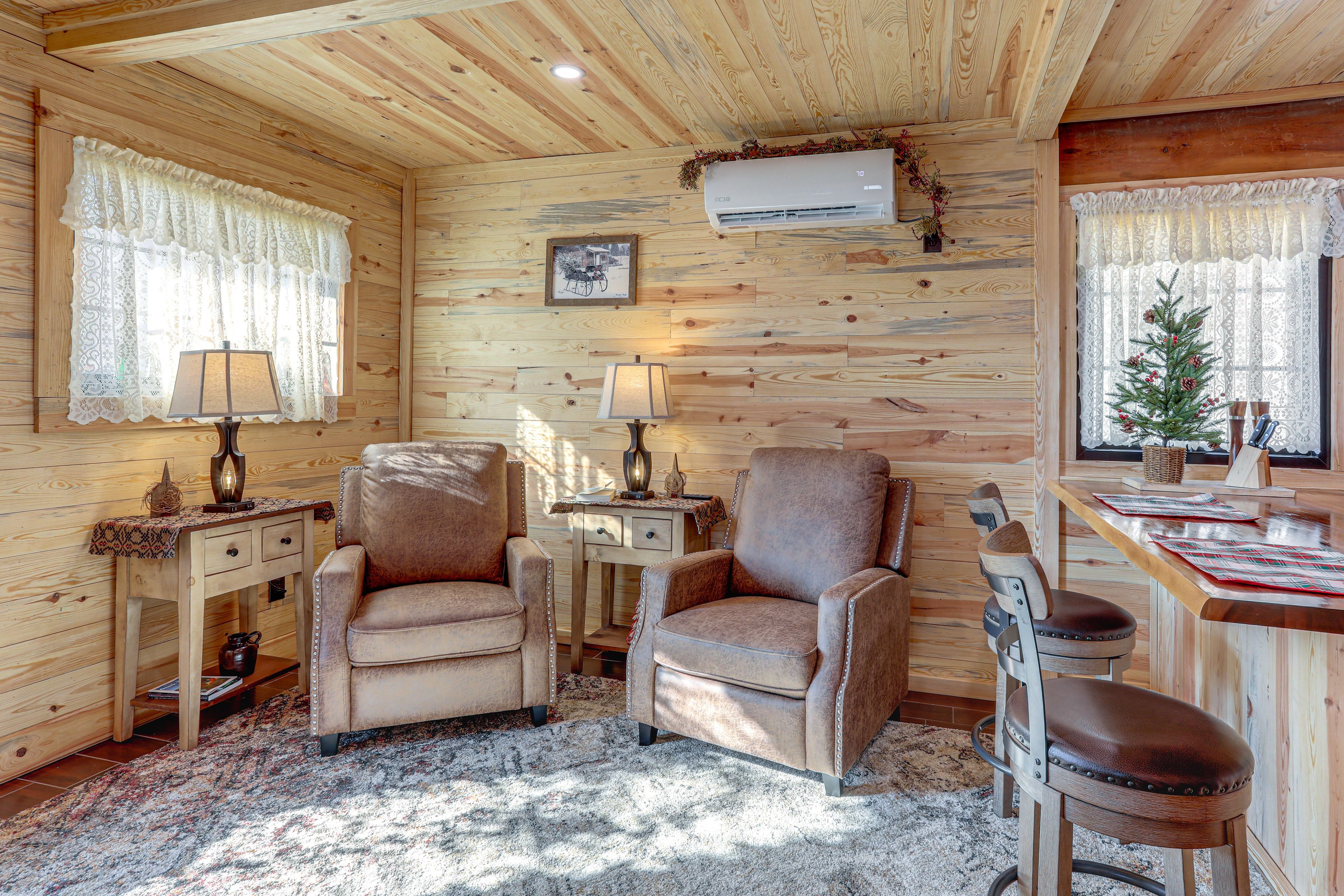 Living Room | Electric Fireplace | Central Heating & A/C | Free WiFi