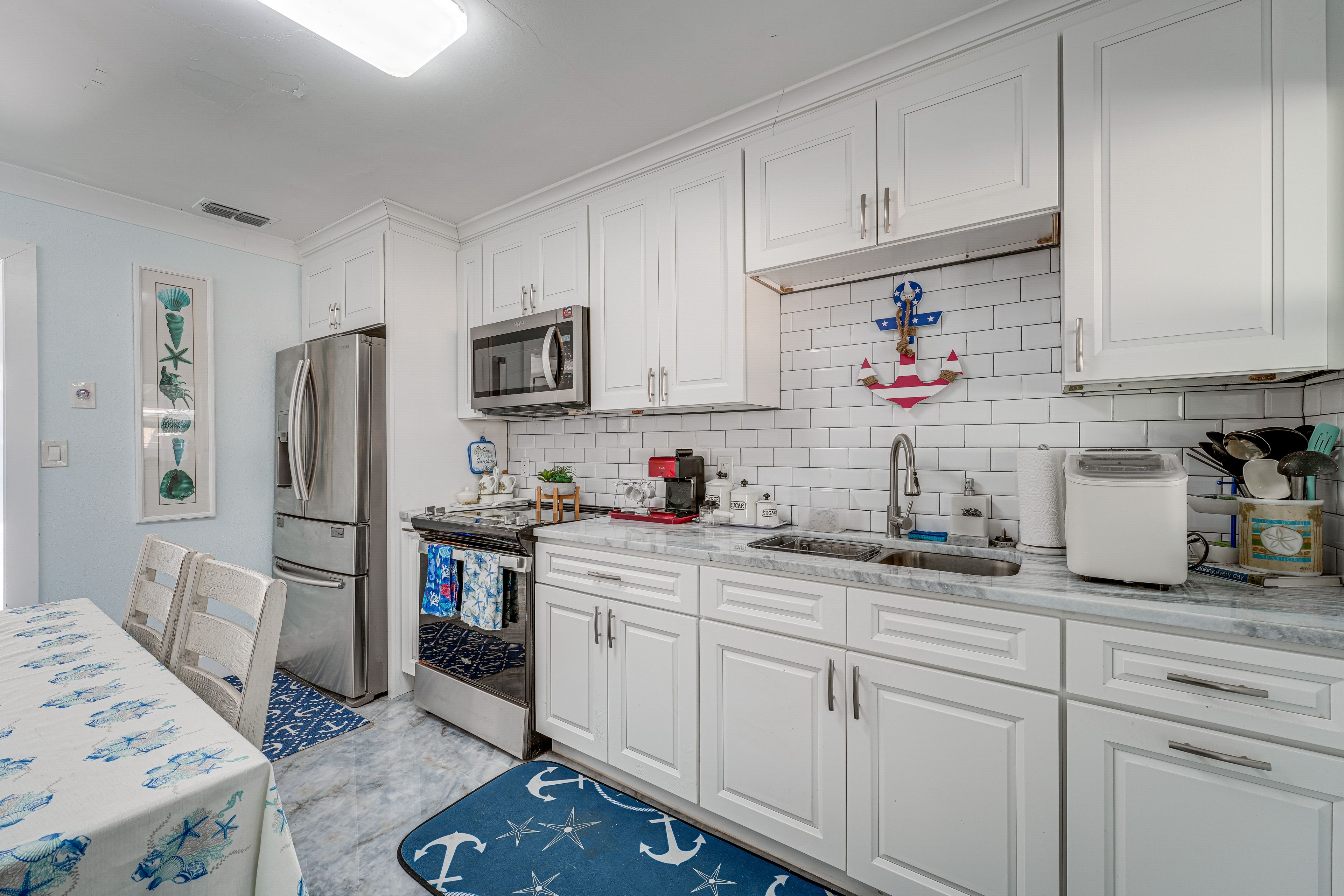 Kitchen | Central A/C & Heating