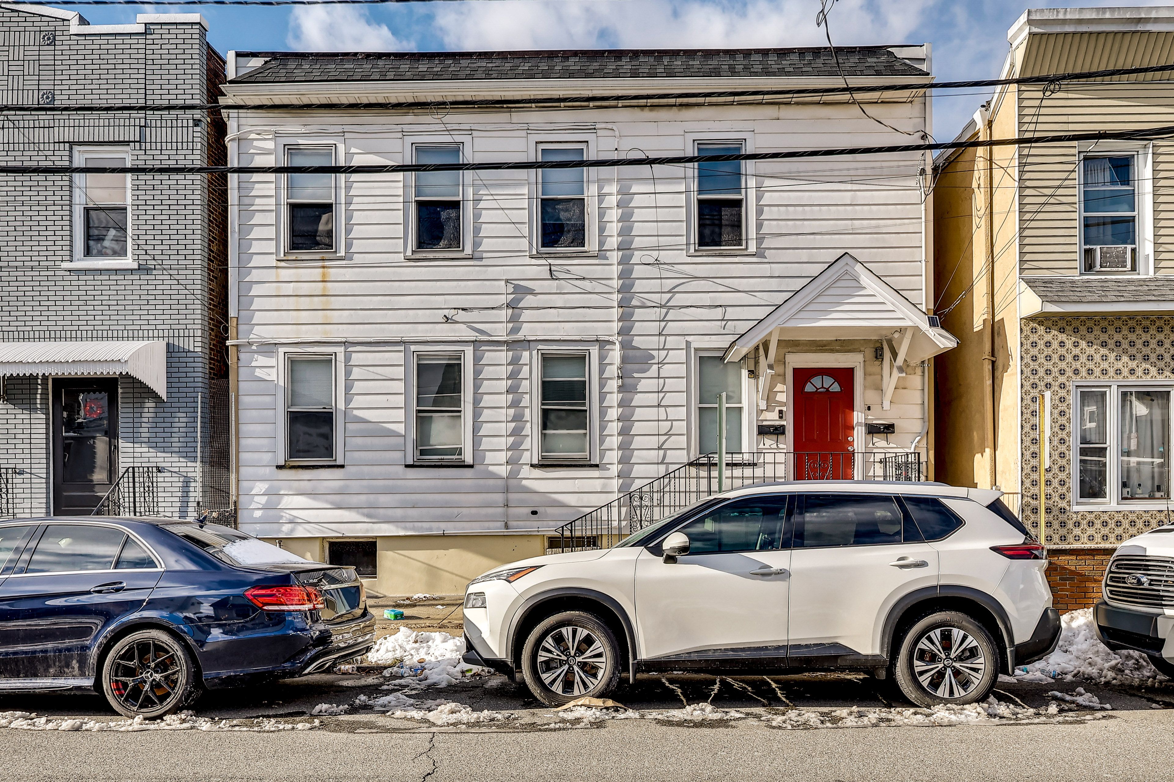 Exterior | Free Street Parking