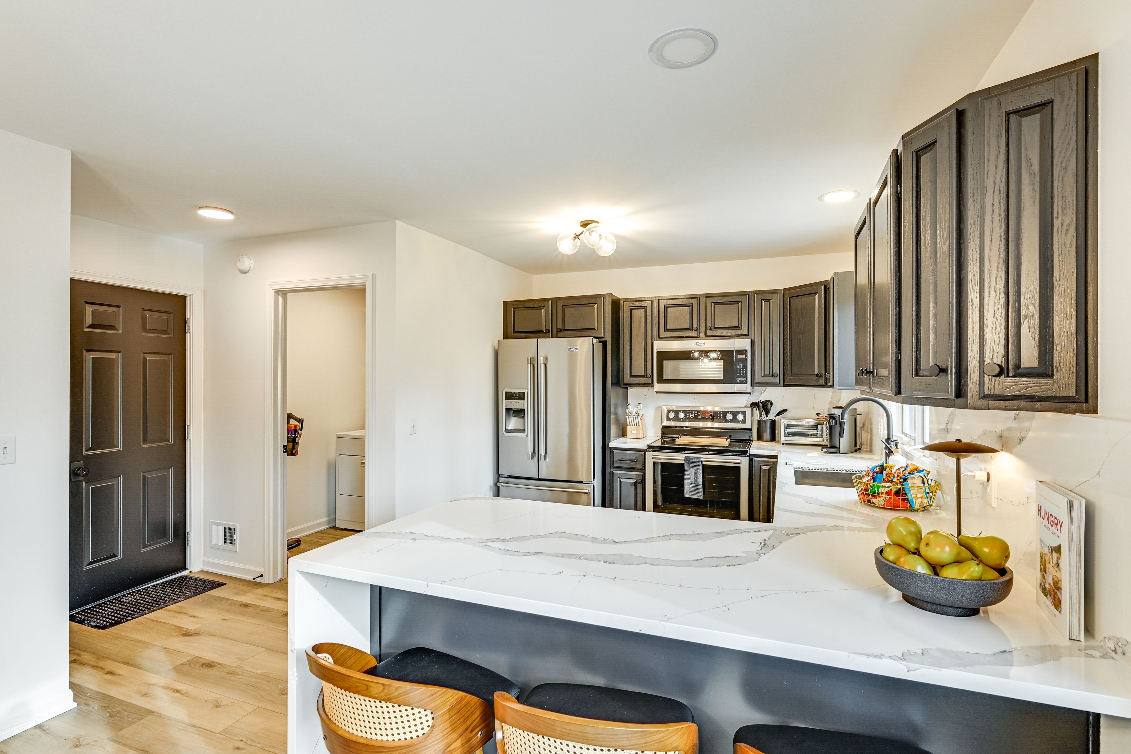 Kitchen | Dishwasher | 1st Floor