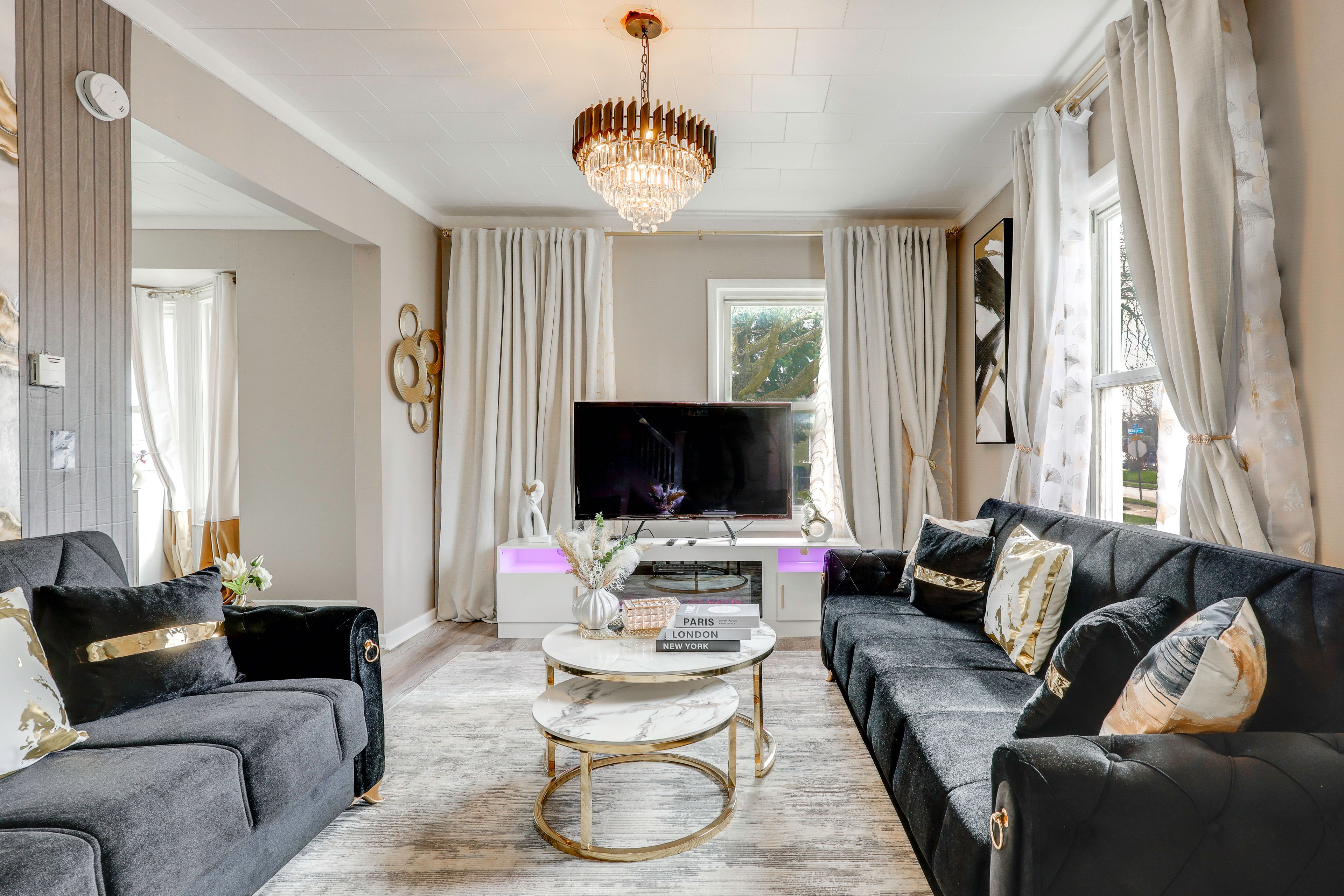 Rochester Vacation Rental | 3BR | 1BA | 1,800 Sq Ft