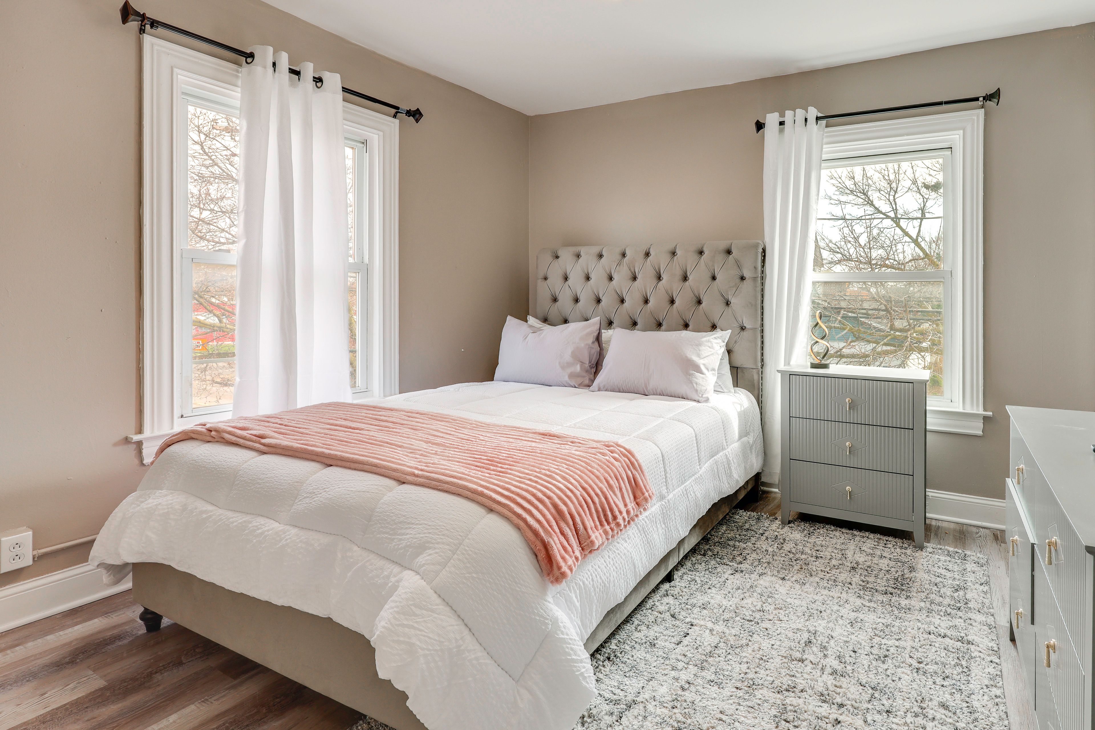 Bedroom 1 | Queen Bed | 2nd Floor