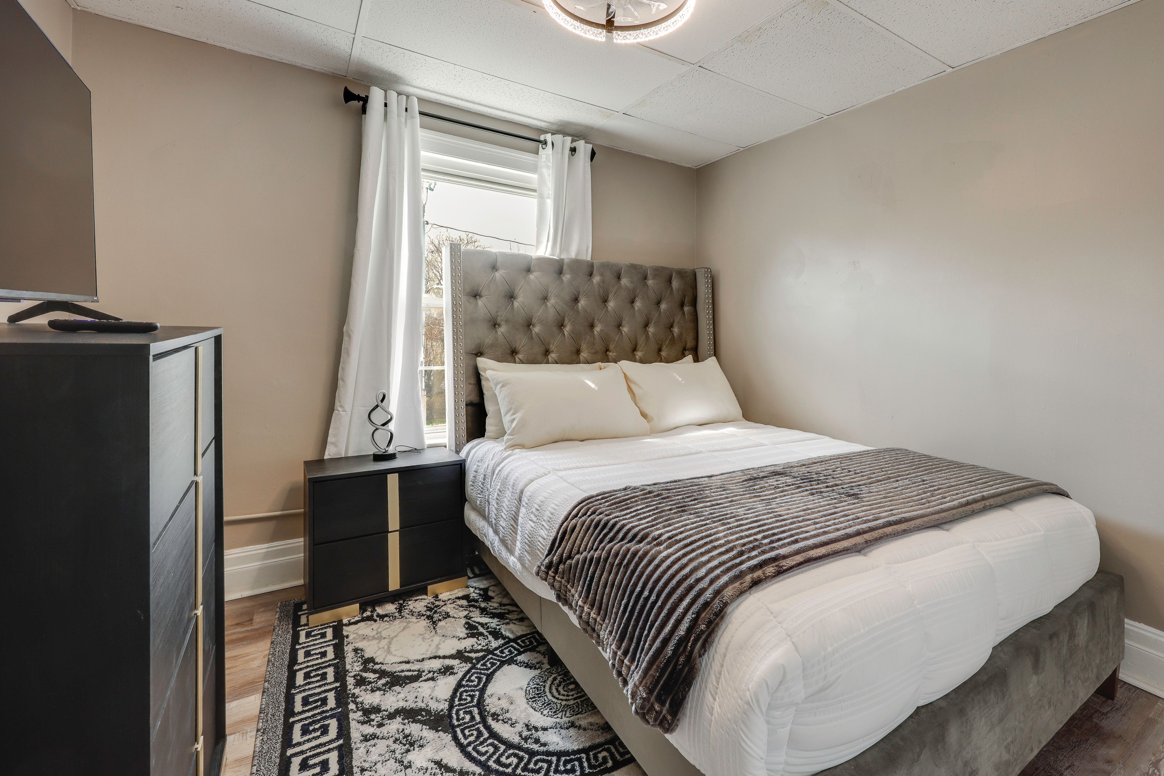 Bedroom 3 | Queen Bed | 2nd Floor