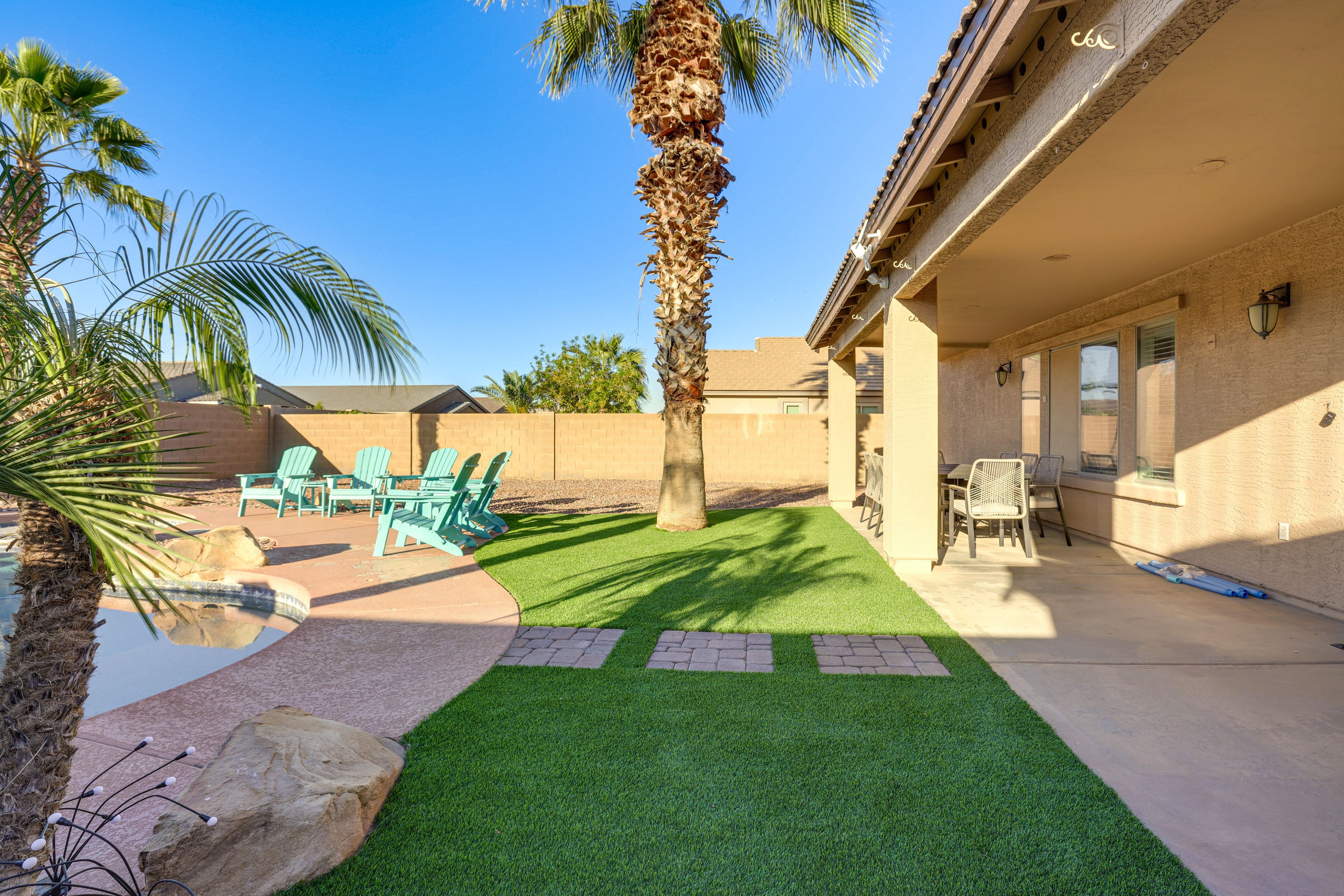 Private Yard | Covered Patio
