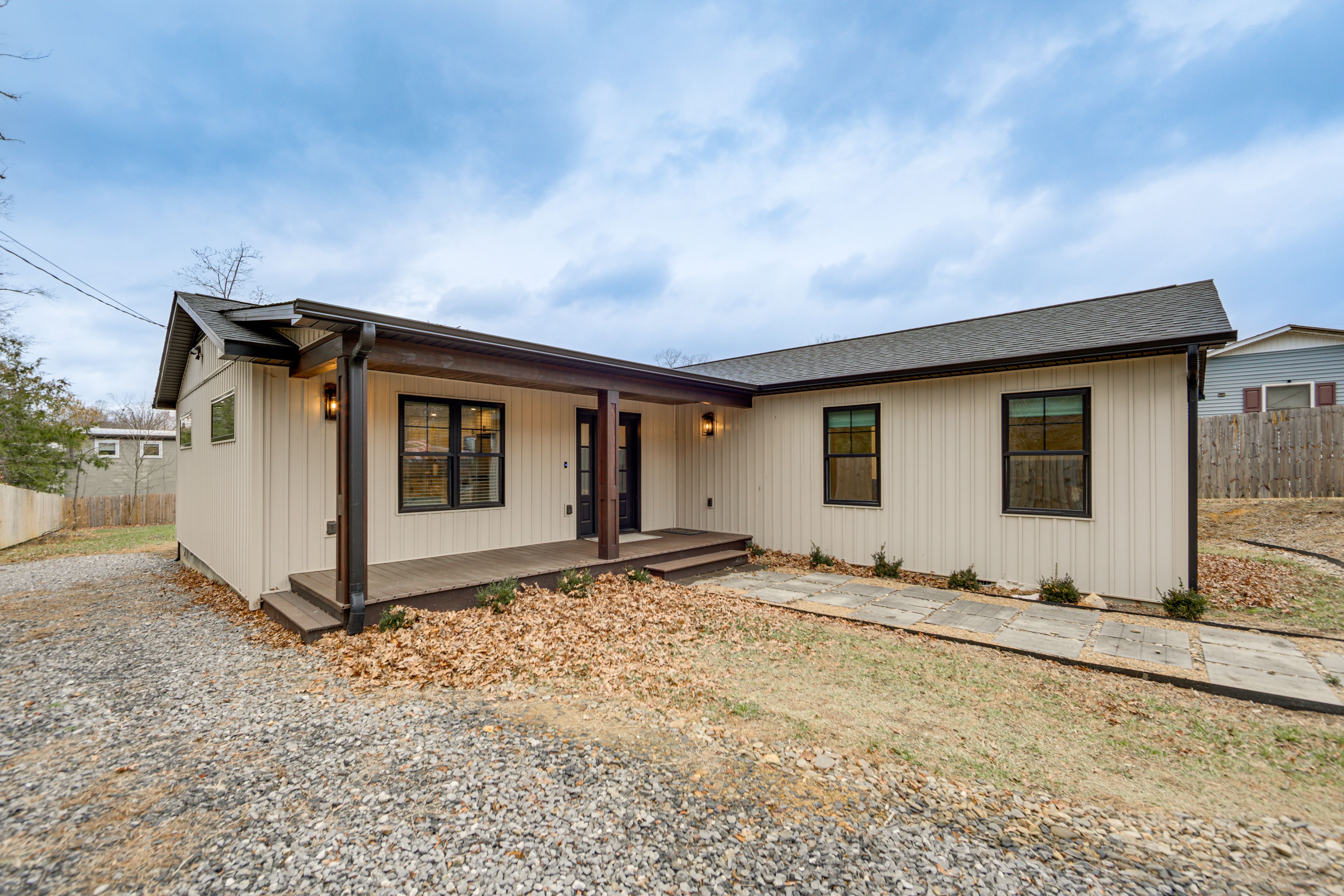 Black Mountain Vacation Rental | 3BR | 2BA | 1,514 Sq Ft | 2 Steps Required