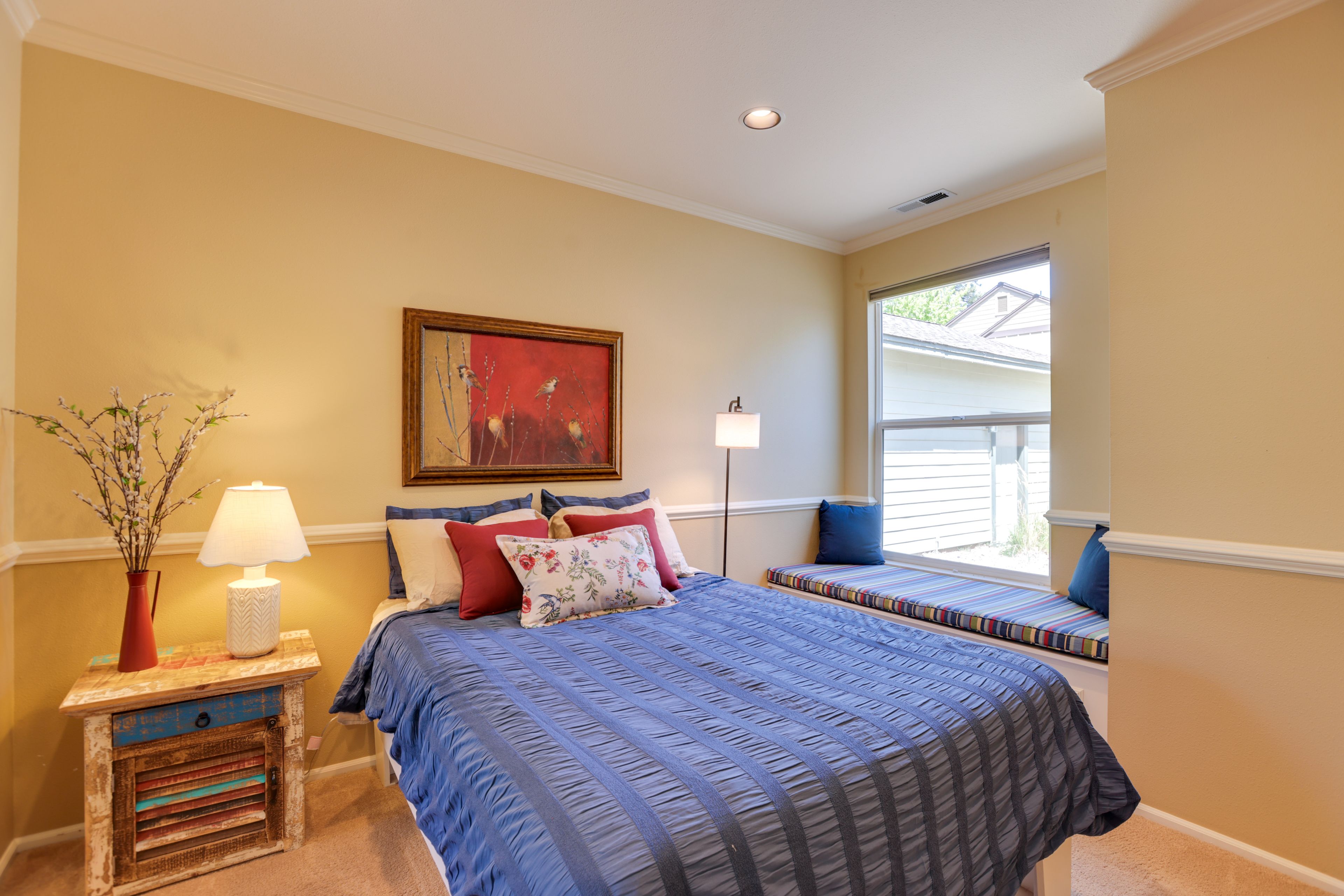 Bedroom 2 | Queen Bed