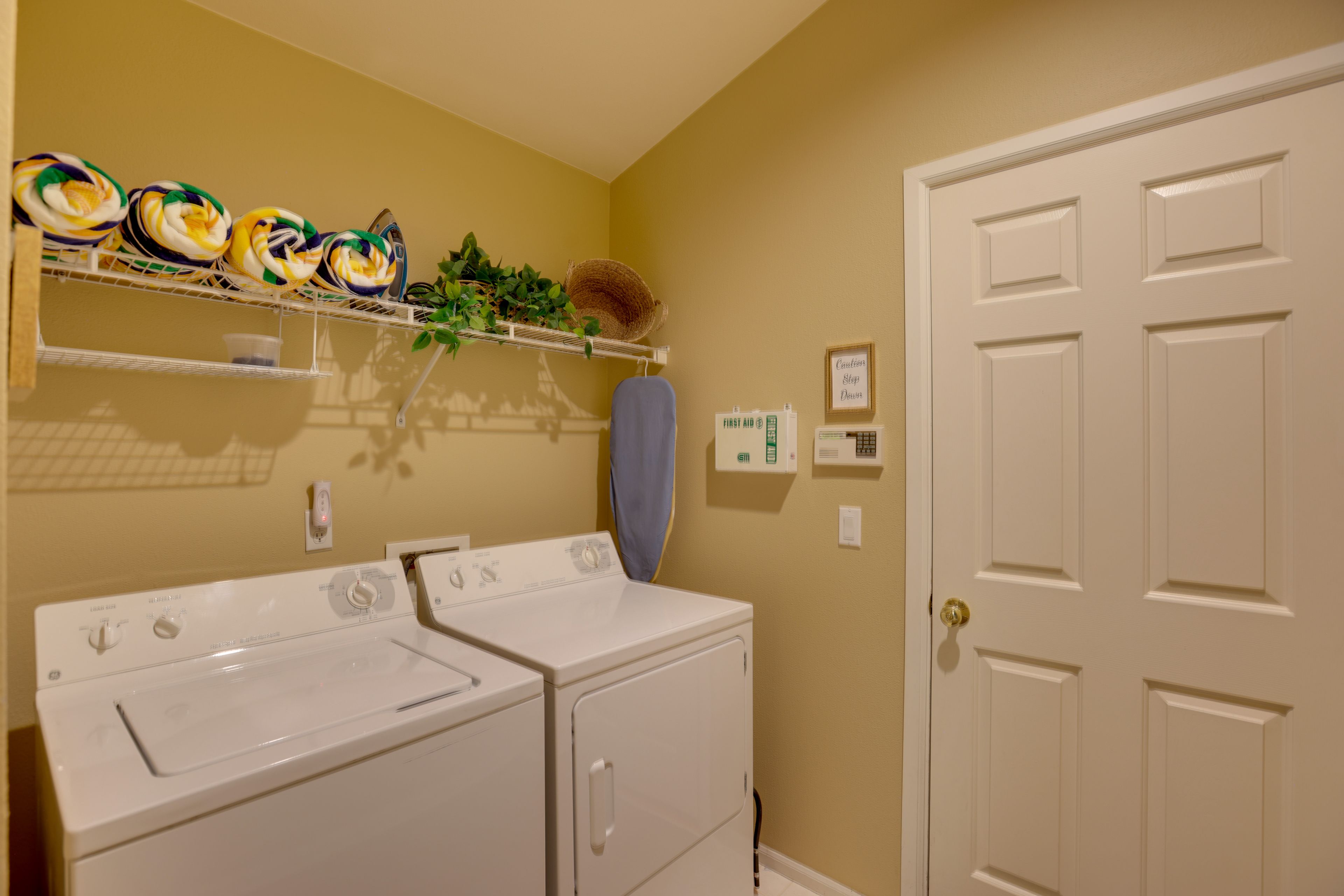 Washer & Dryer