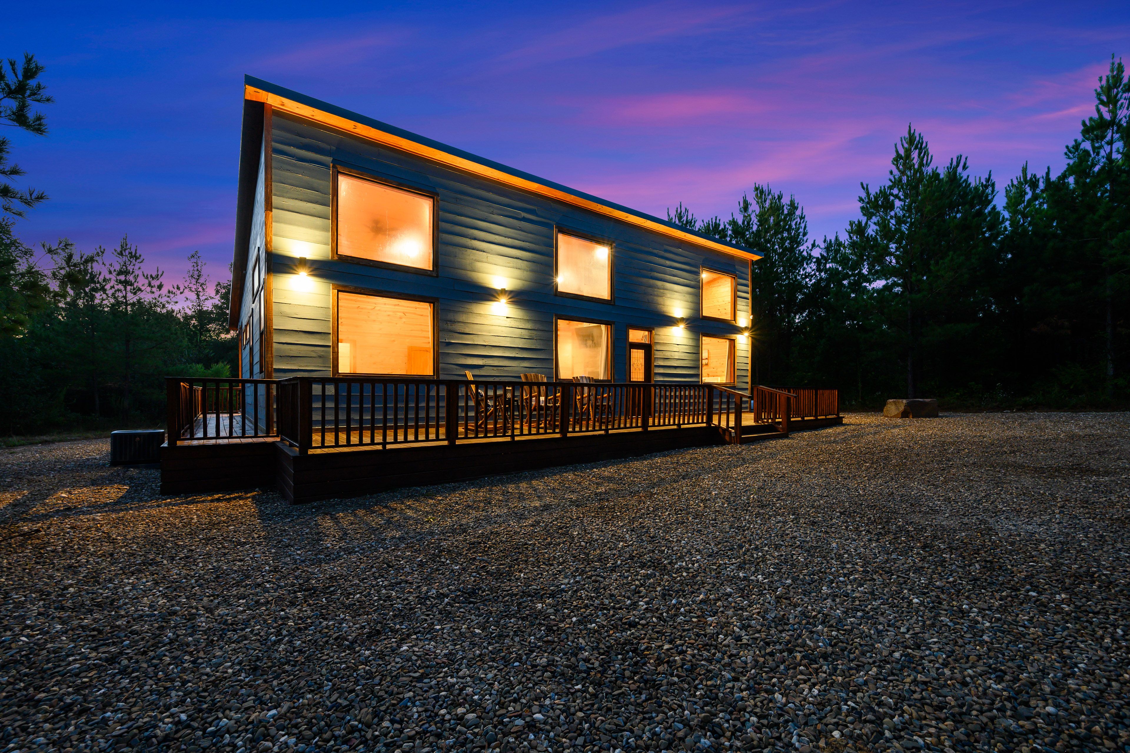 Parking | Driveway (4+ Vehicles)