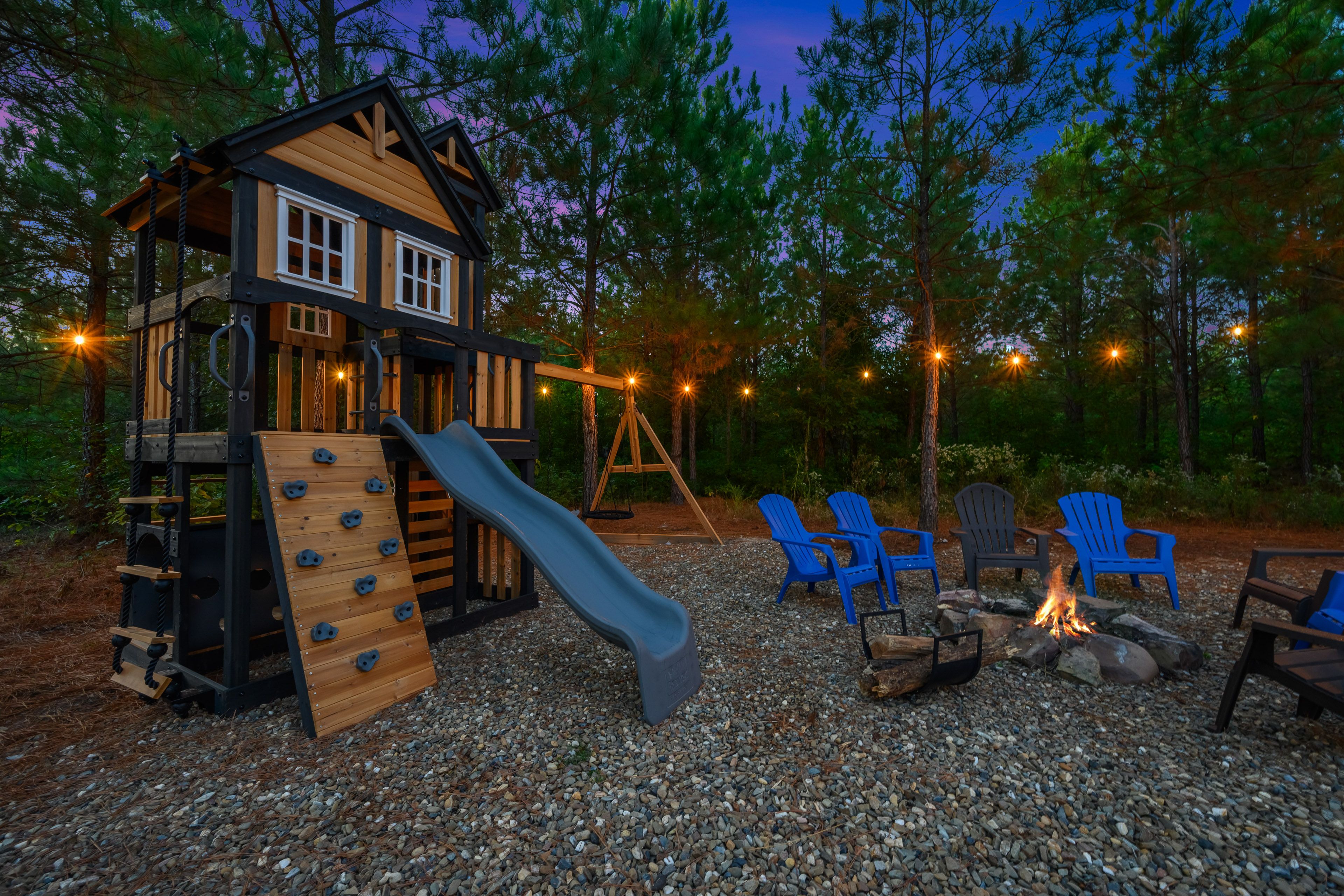 Private Backyard Area | Fire Pit