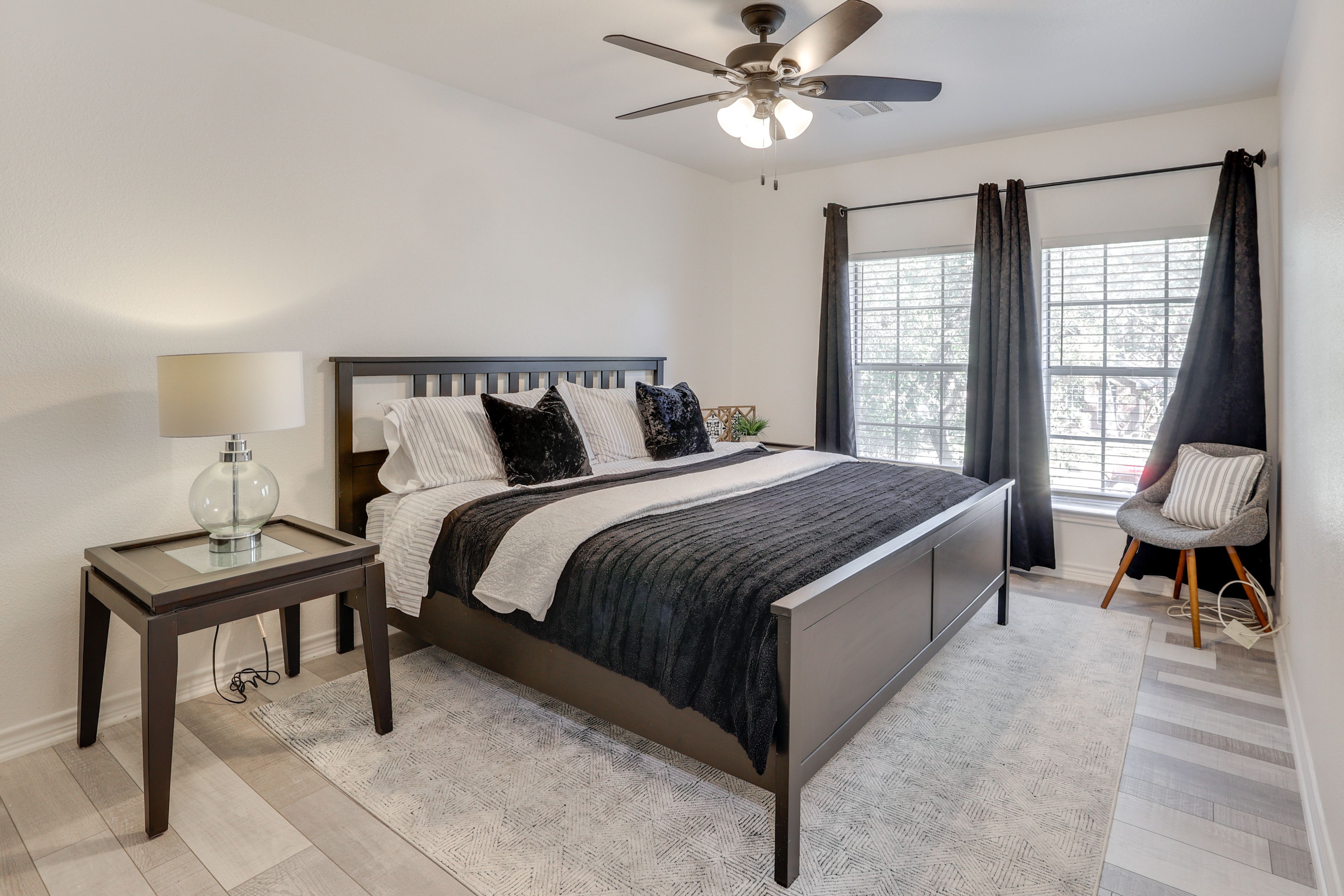 Bedroom 1 | King Bed | 2nd Floor