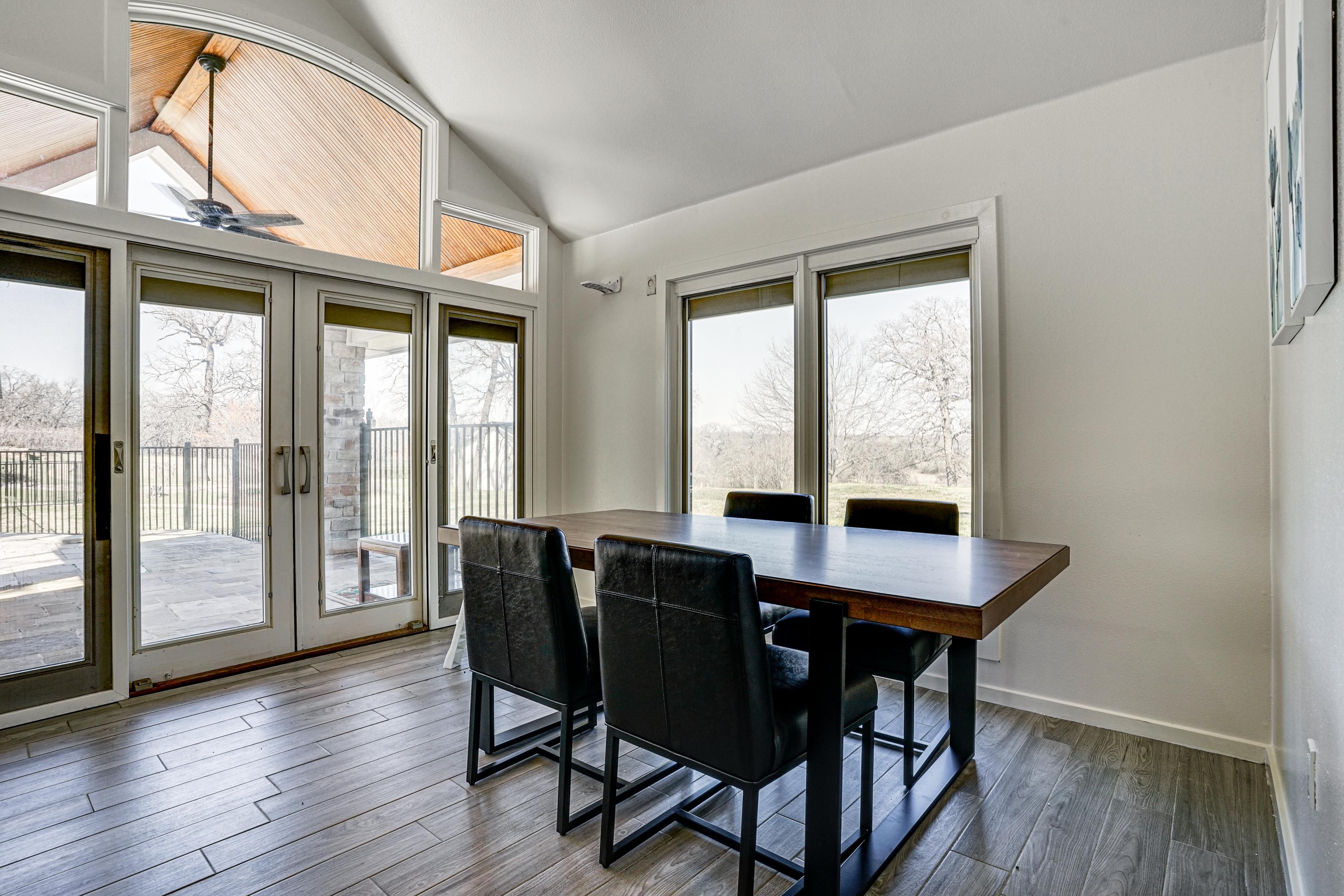 Carriage House | Dining Area | 1st Floor