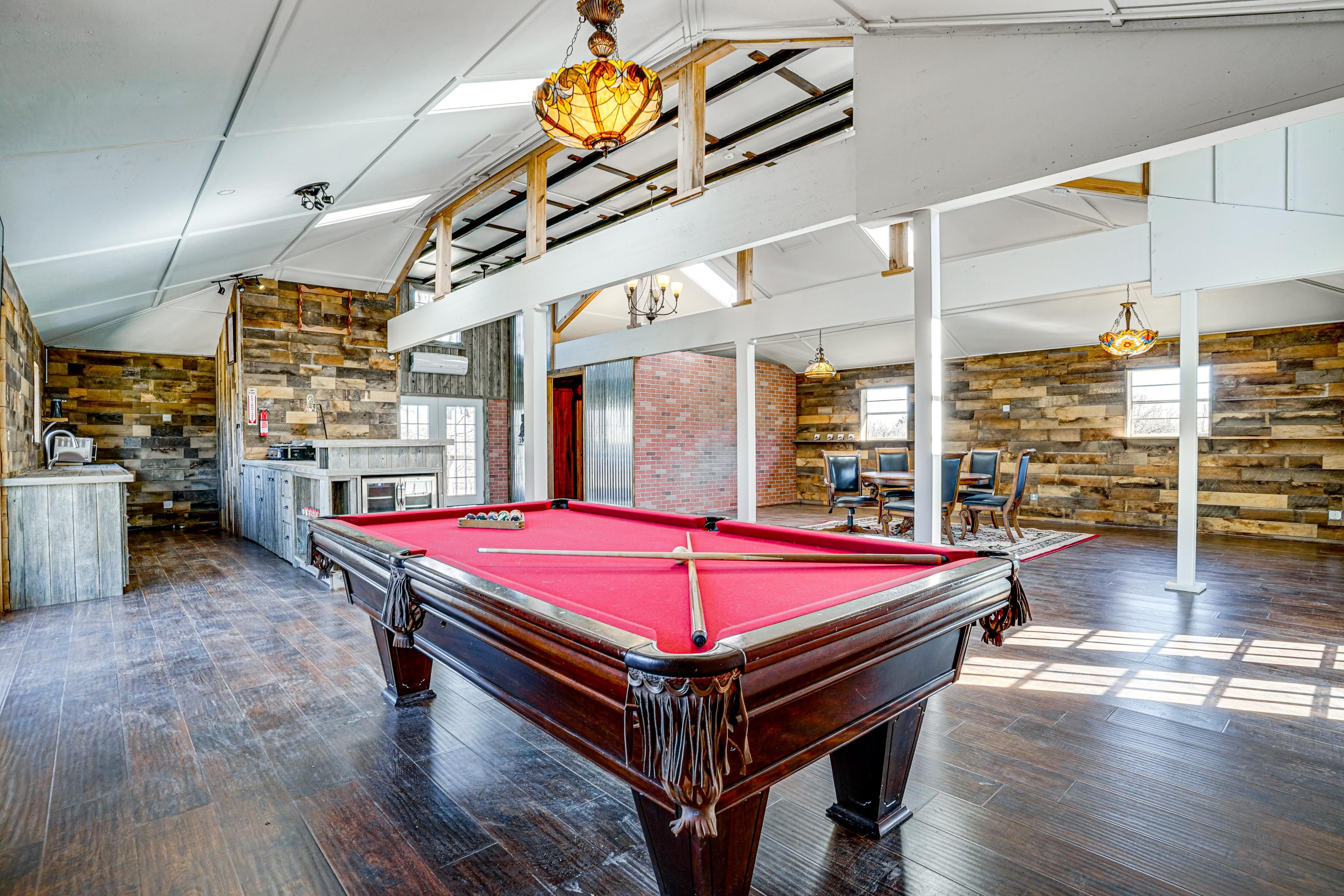 The Barn Hall (Addt'l Fee for Use)