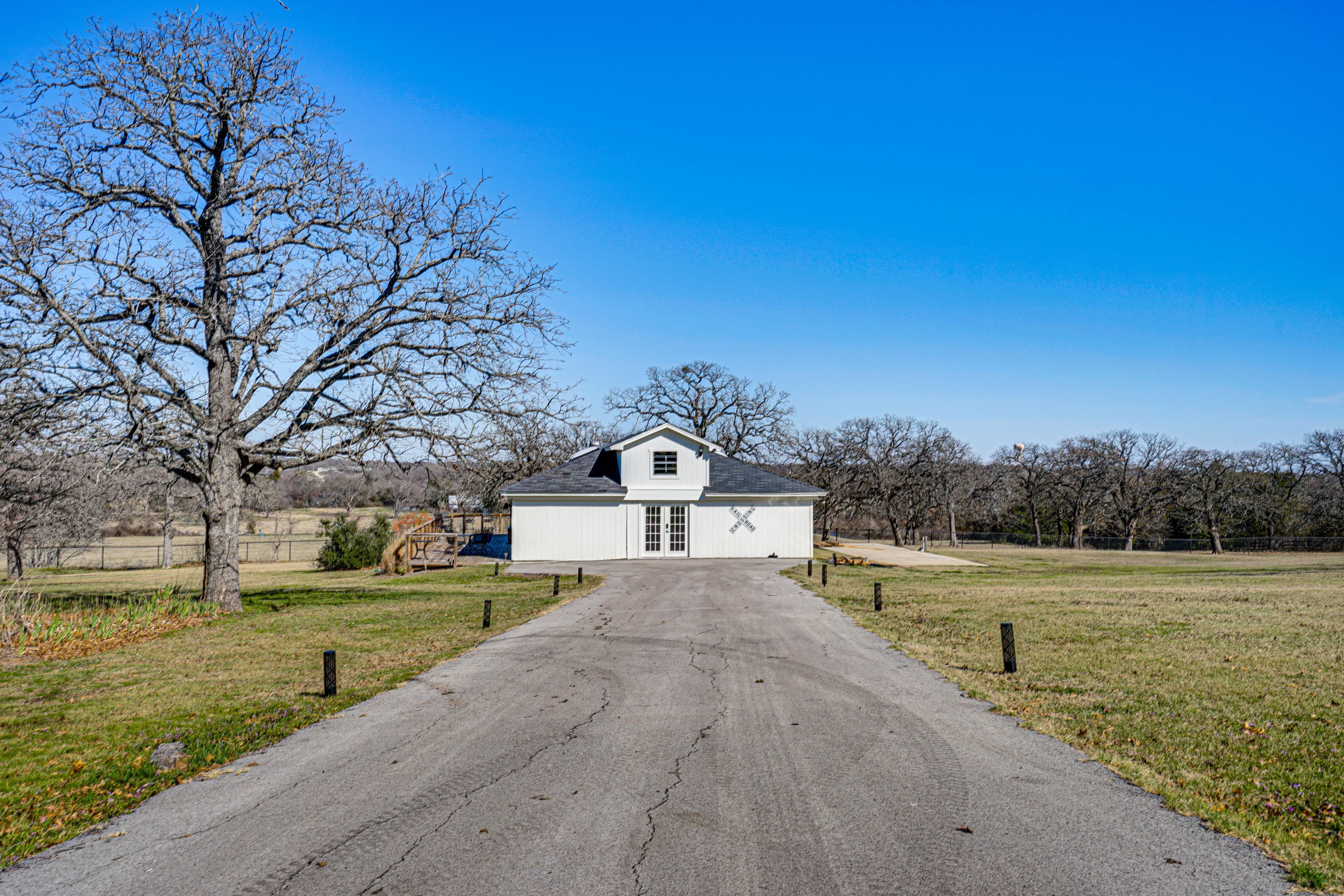 Barn Hall Exterior (Addt'l Fee for Use)