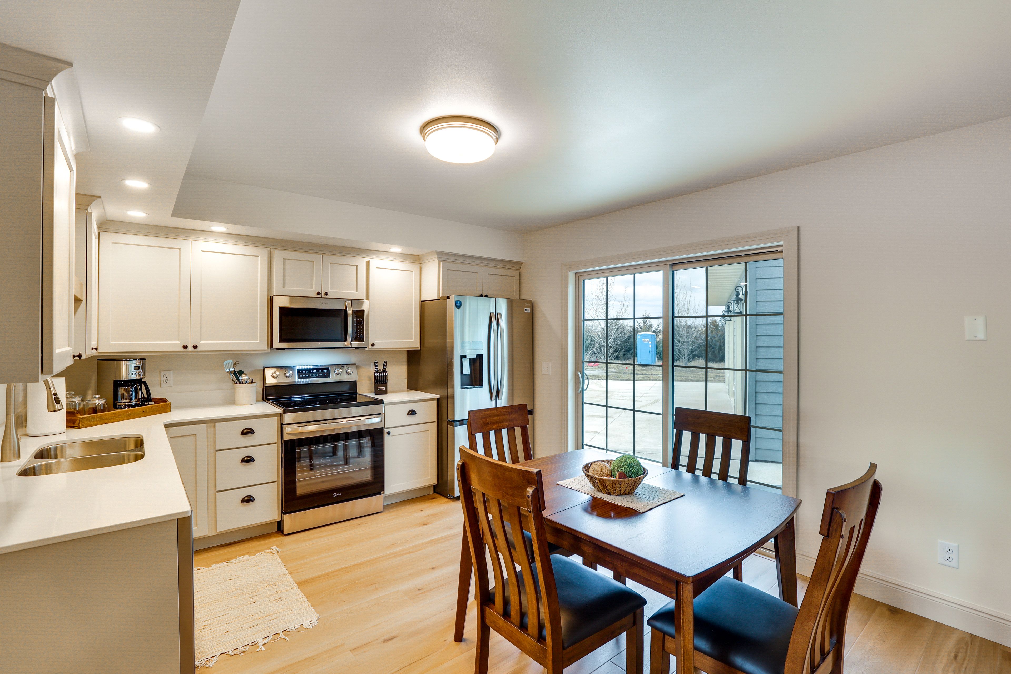 Kitchen | 1st Floor | Dishwasher
